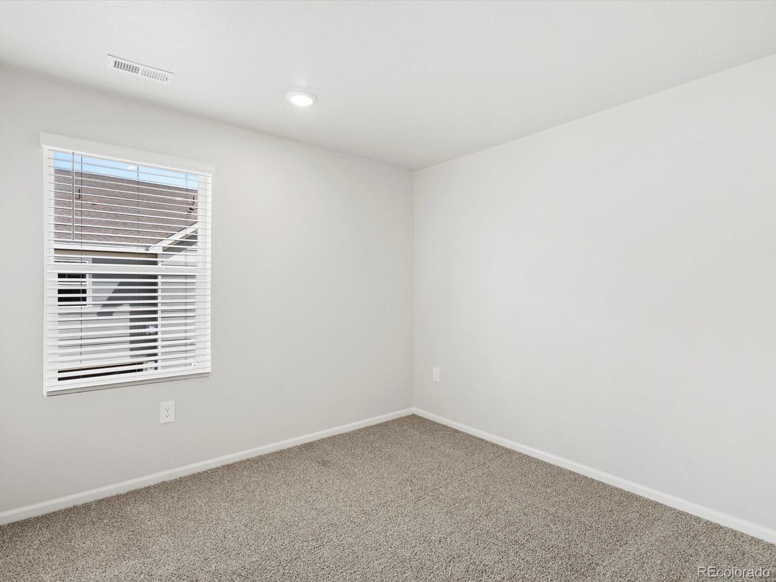 MLS Image #14 for 1600  riverplace drive,windsor, Colorado