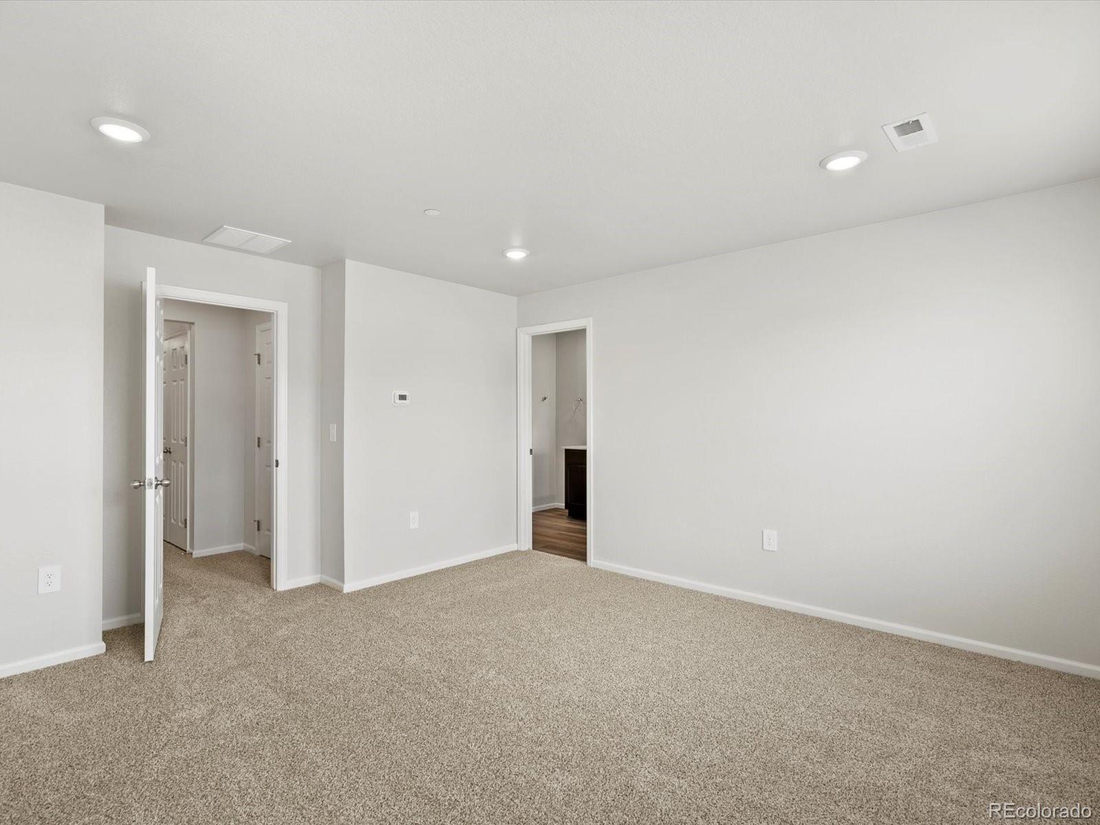 MLS Image #18 for 1600  riverplace drive,windsor, Colorado