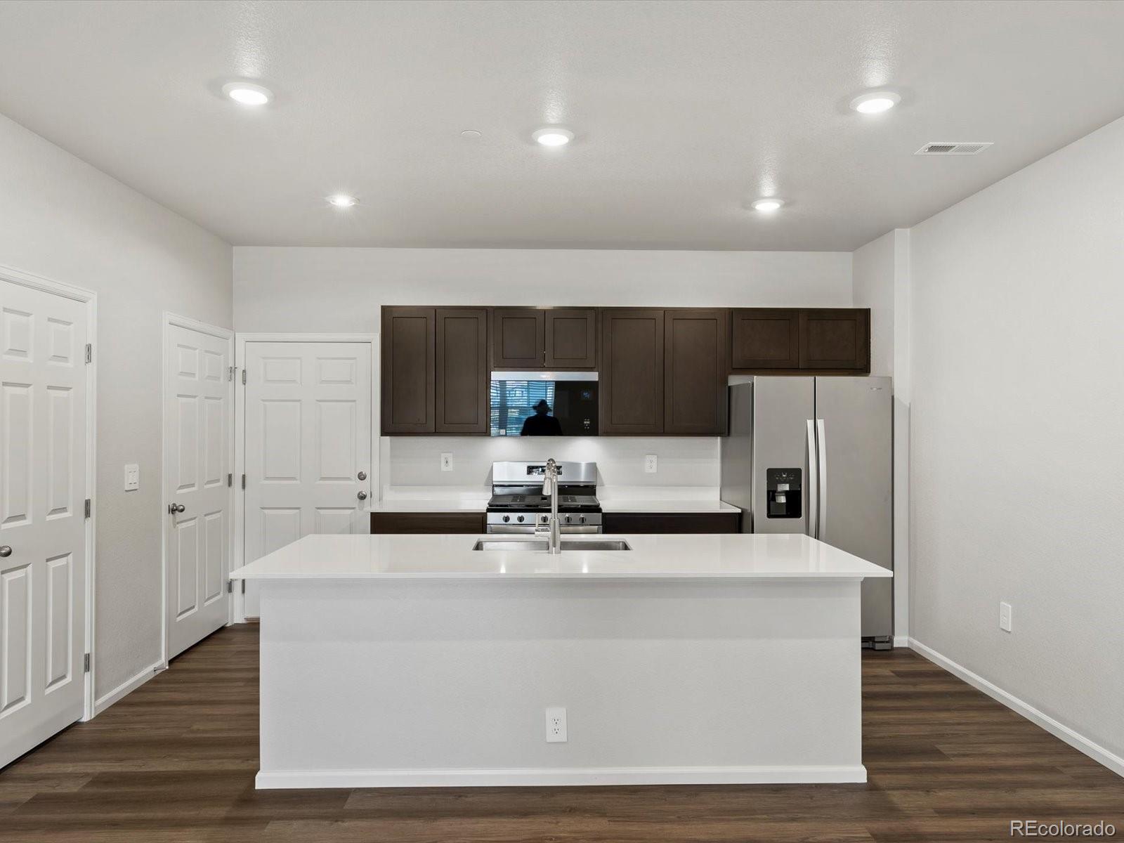 MLS Image #4 for 1600  riverplace drive,windsor, Colorado