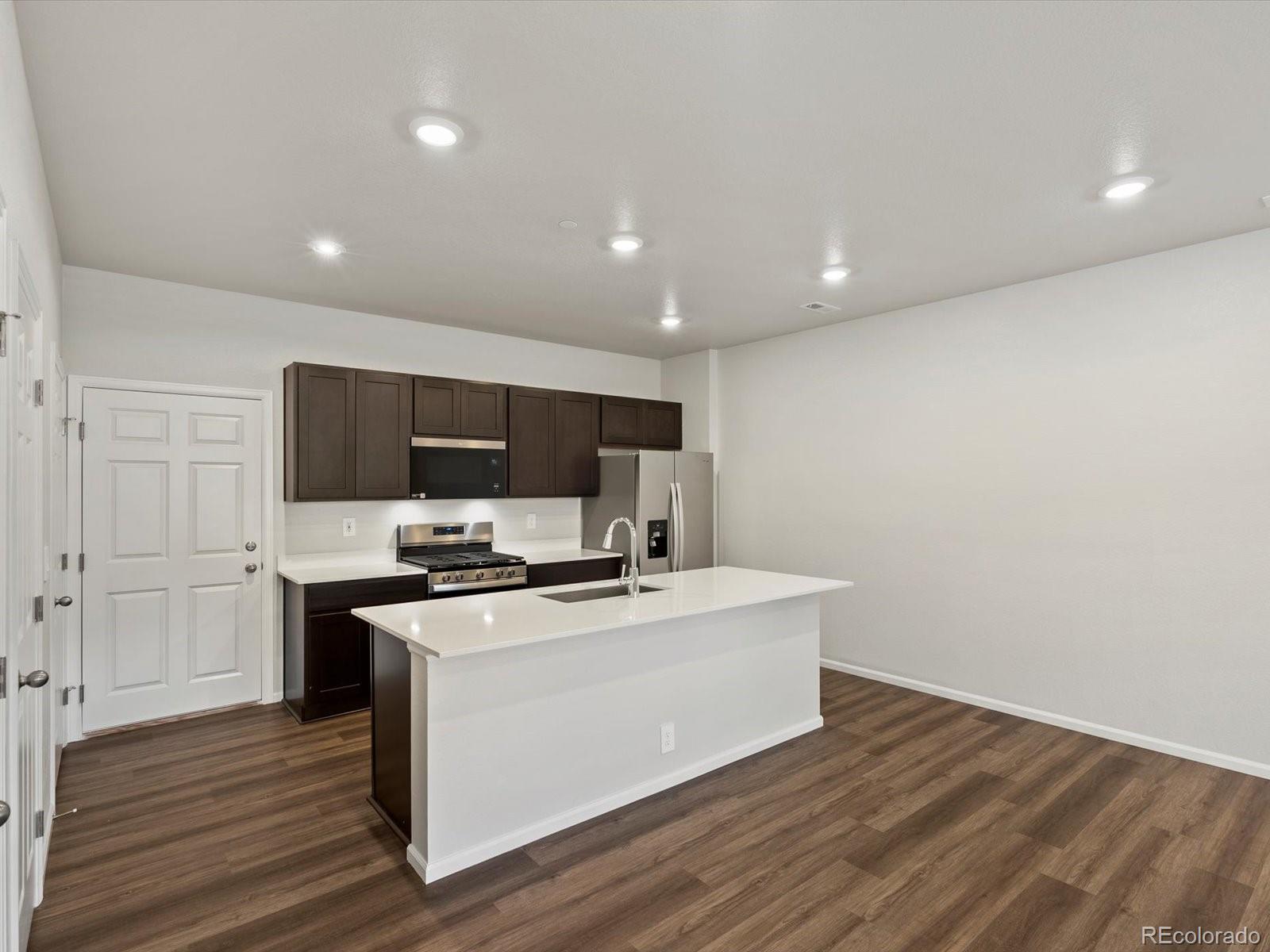 MLS Image #5 for 1600  riverplace drive,windsor, Colorado
