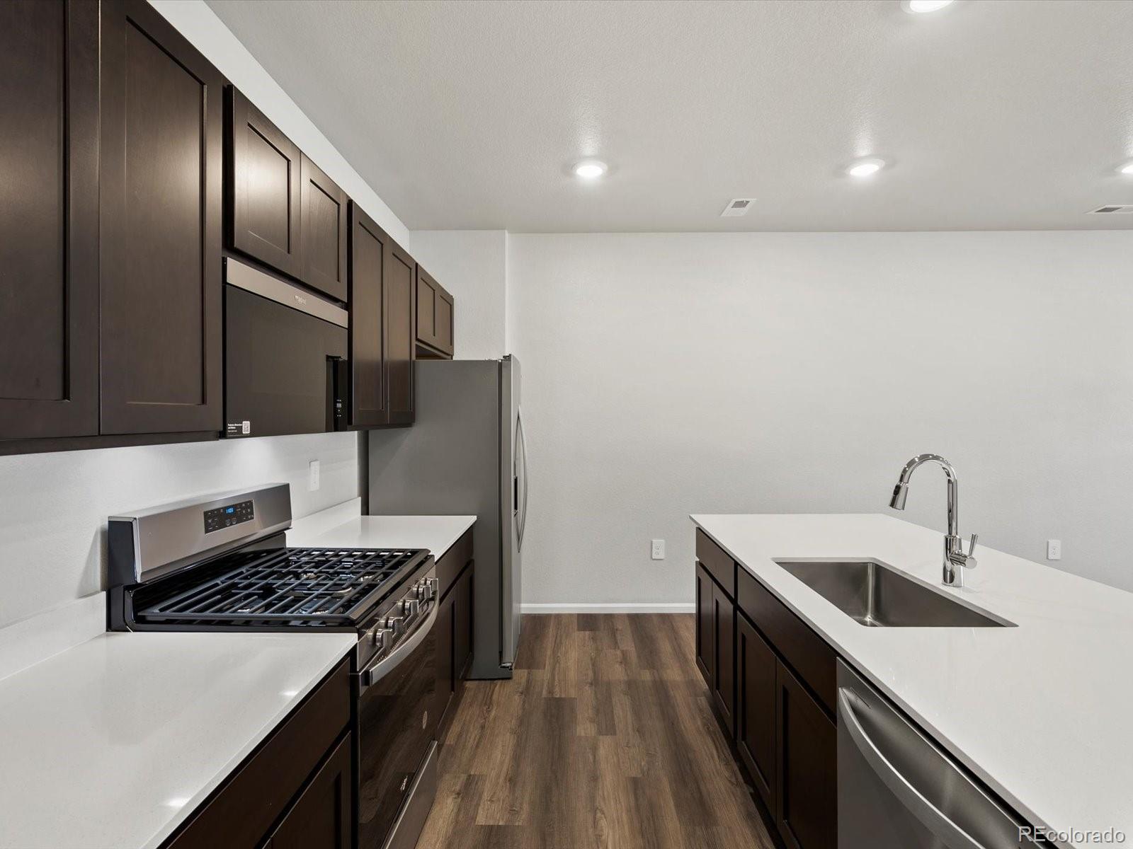 MLS Image #8 for 1600  riverplace drive,windsor, Colorado