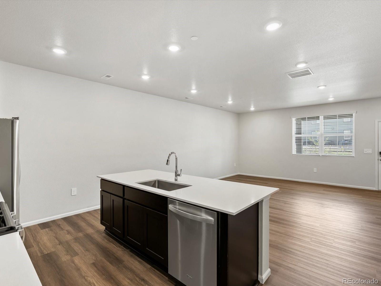 MLS Image #9 for 1600  riverplace drive,windsor, Colorado