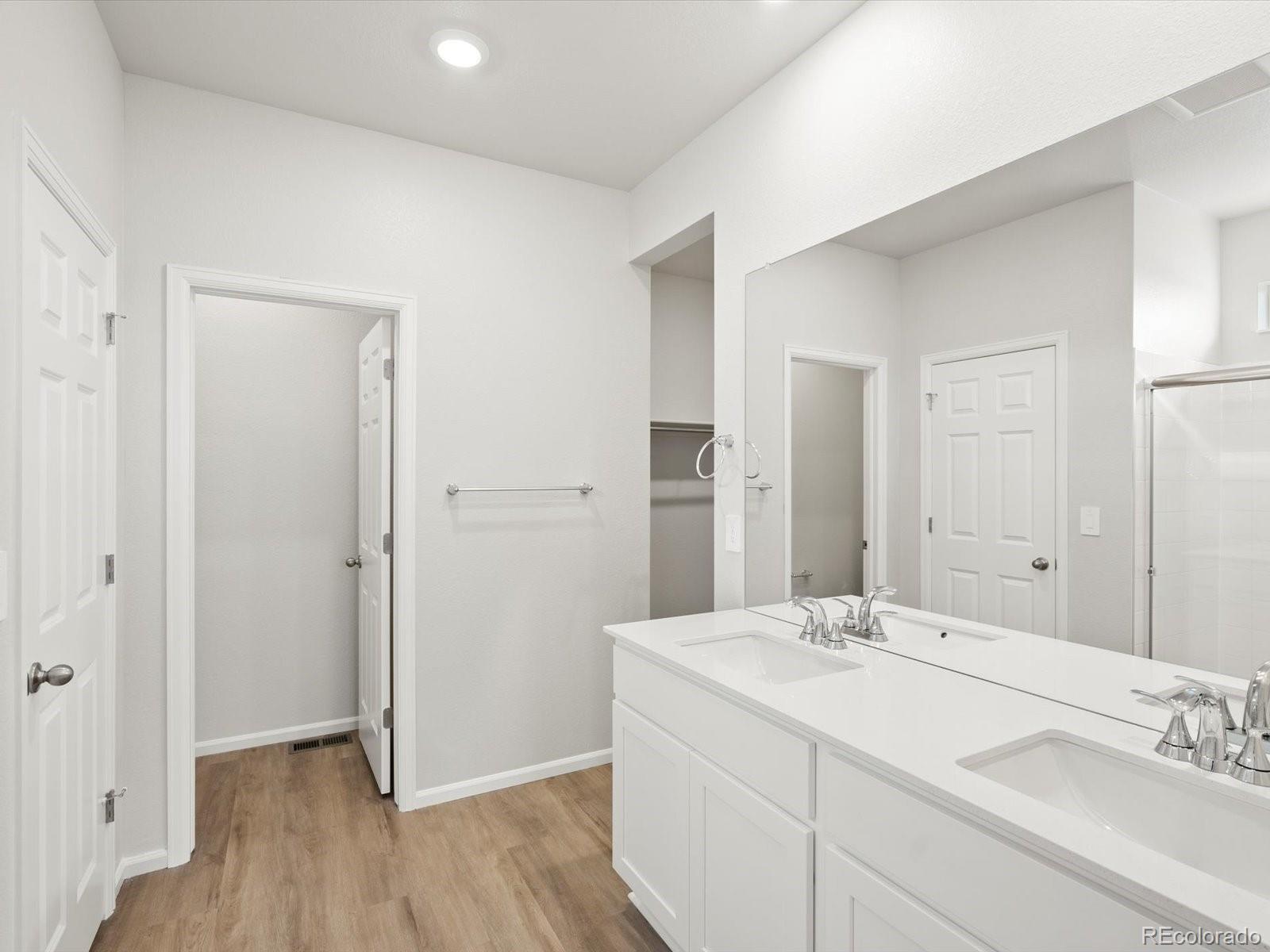 MLS Image #17 for 1242  spring creek drive,windsor, Colorado