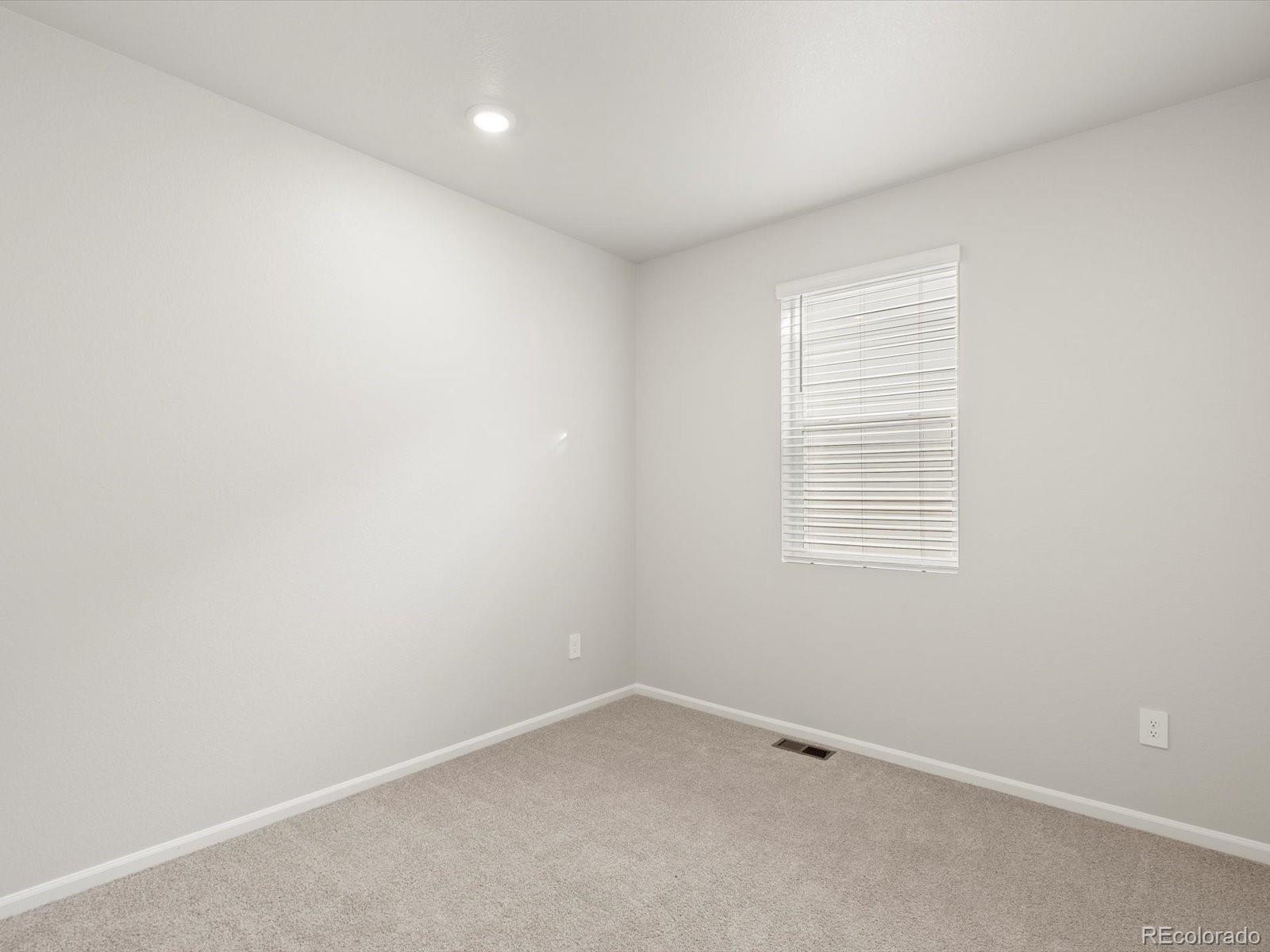 MLS Image #6 for 1242  spring creek drive,windsor, Colorado