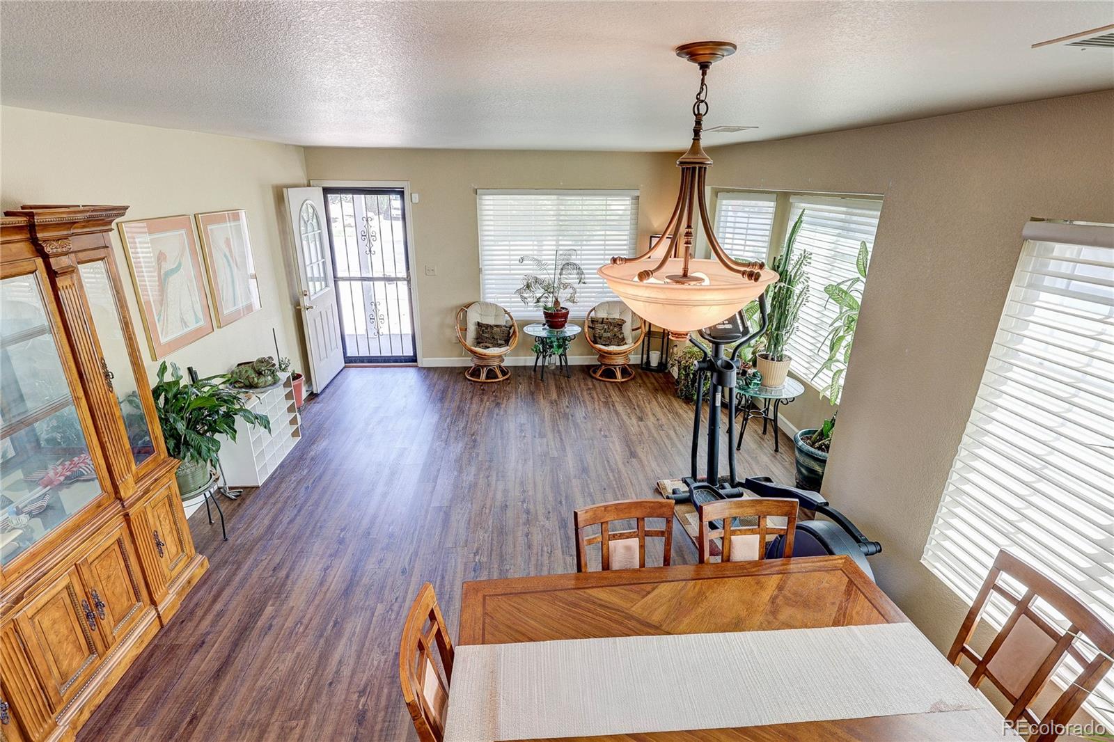 MLS Image #16 for 5101  perth street,denver, Colorado