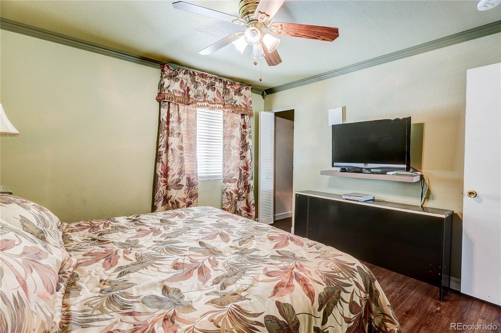 MLS Image #28 for 5101  perth street,denver, Colorado