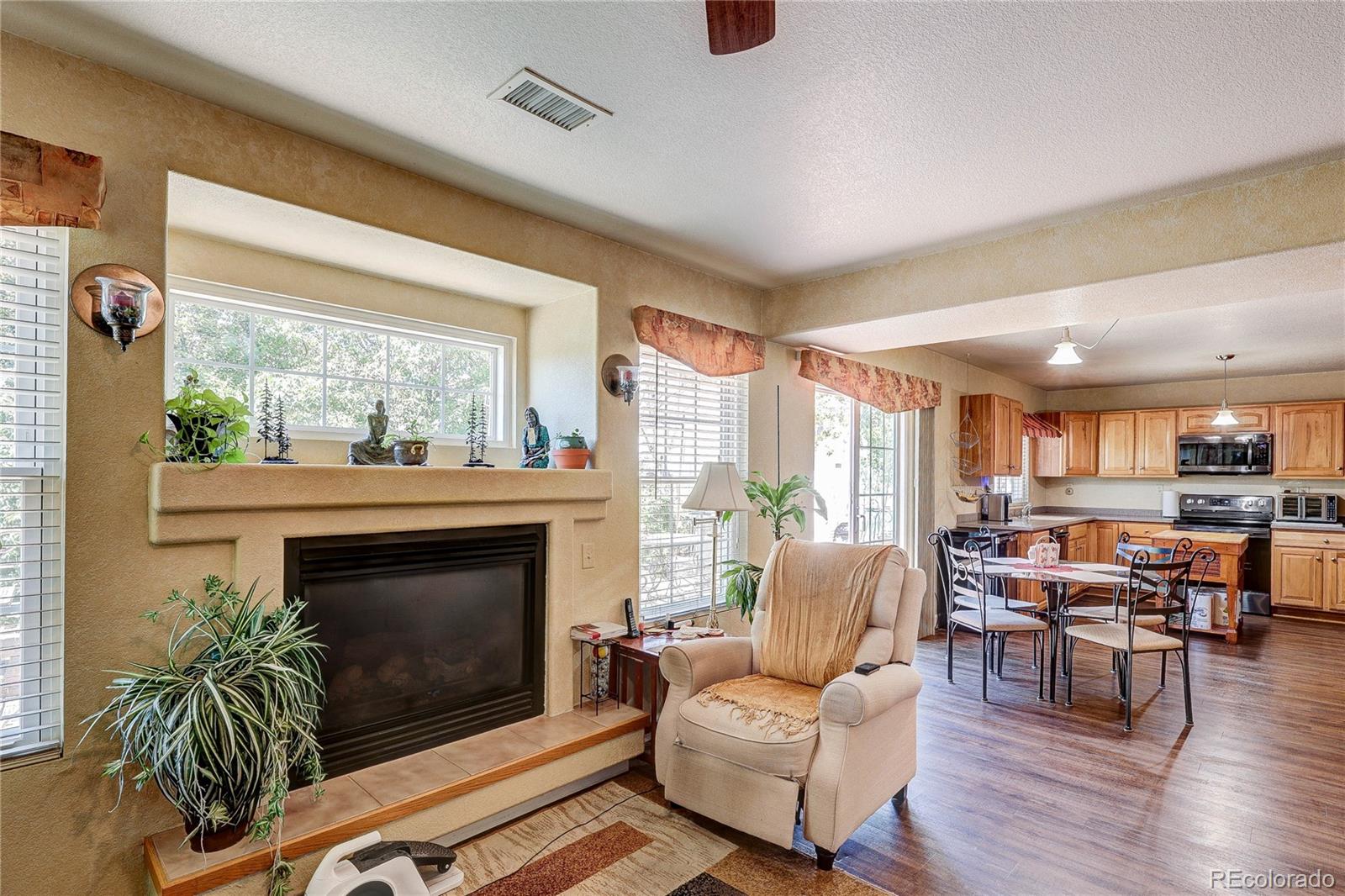 MLS Image #9 for 5101  perth street,denver, Colorado