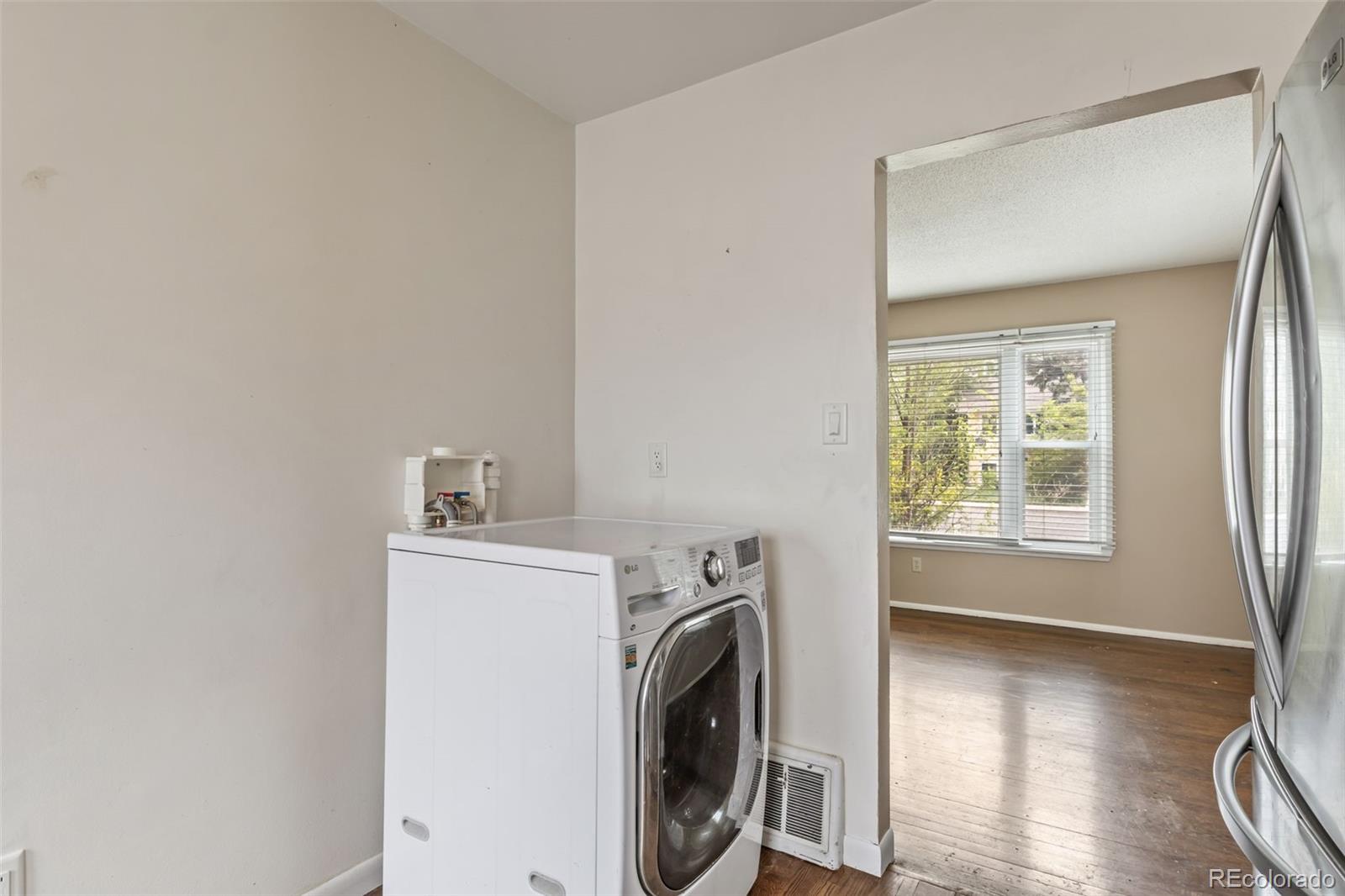 MLS Image #11 for 1310 e columbia street,colorado springs, Colorado