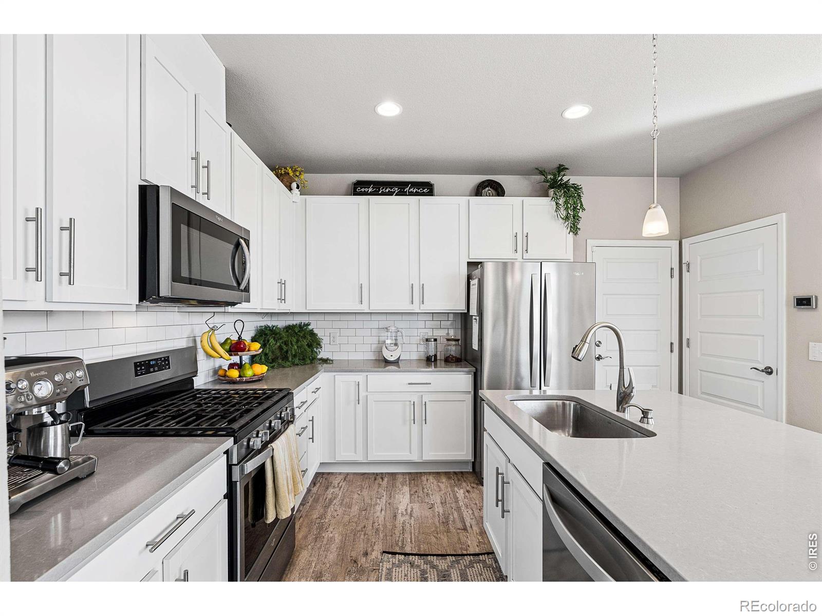 MLS Image #6 for 19592 w 93rd place #a,arvada, Colorado