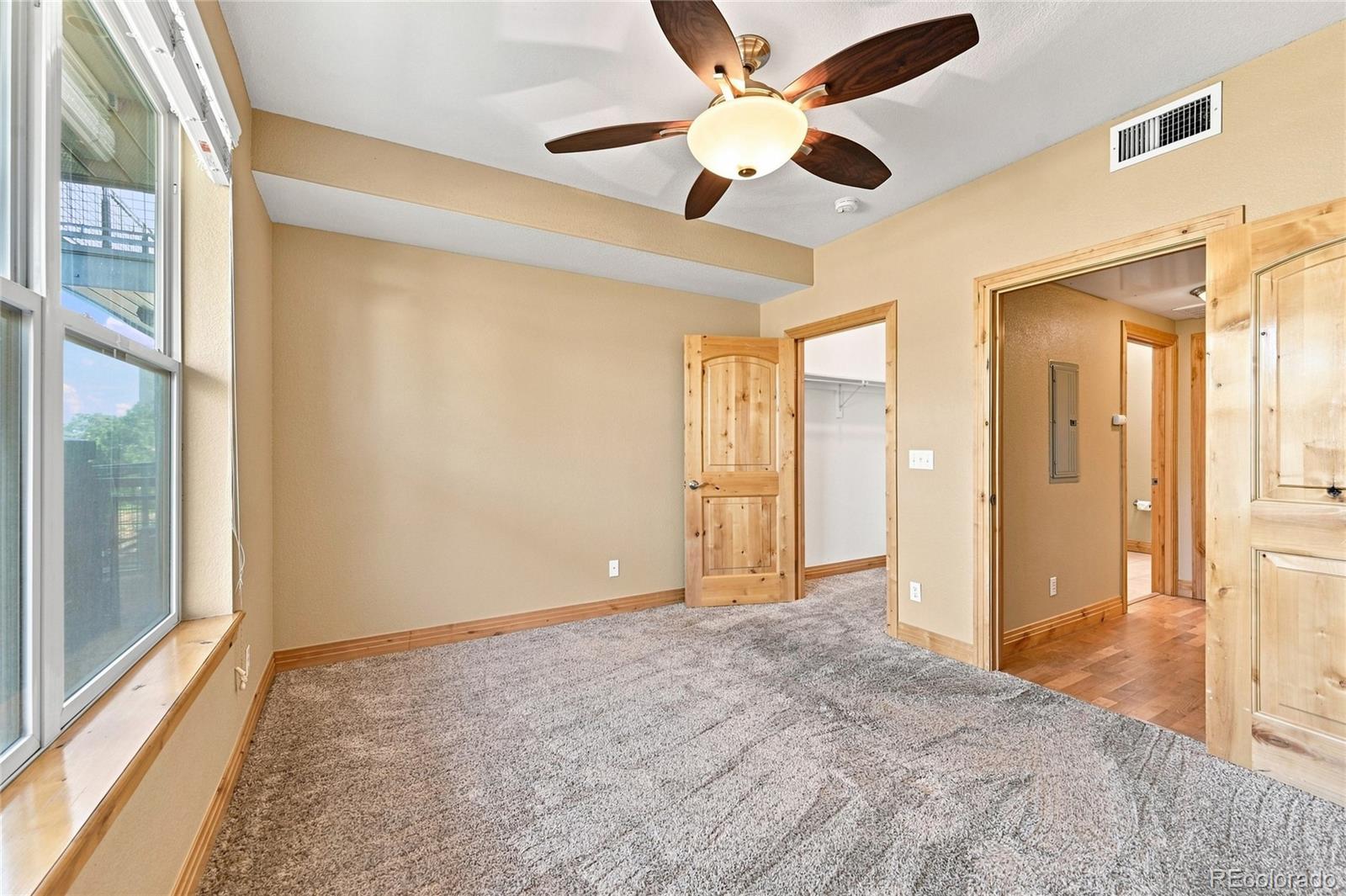 MLS Image #14 for 9079 e panorama circle 414,englewood, Colorado