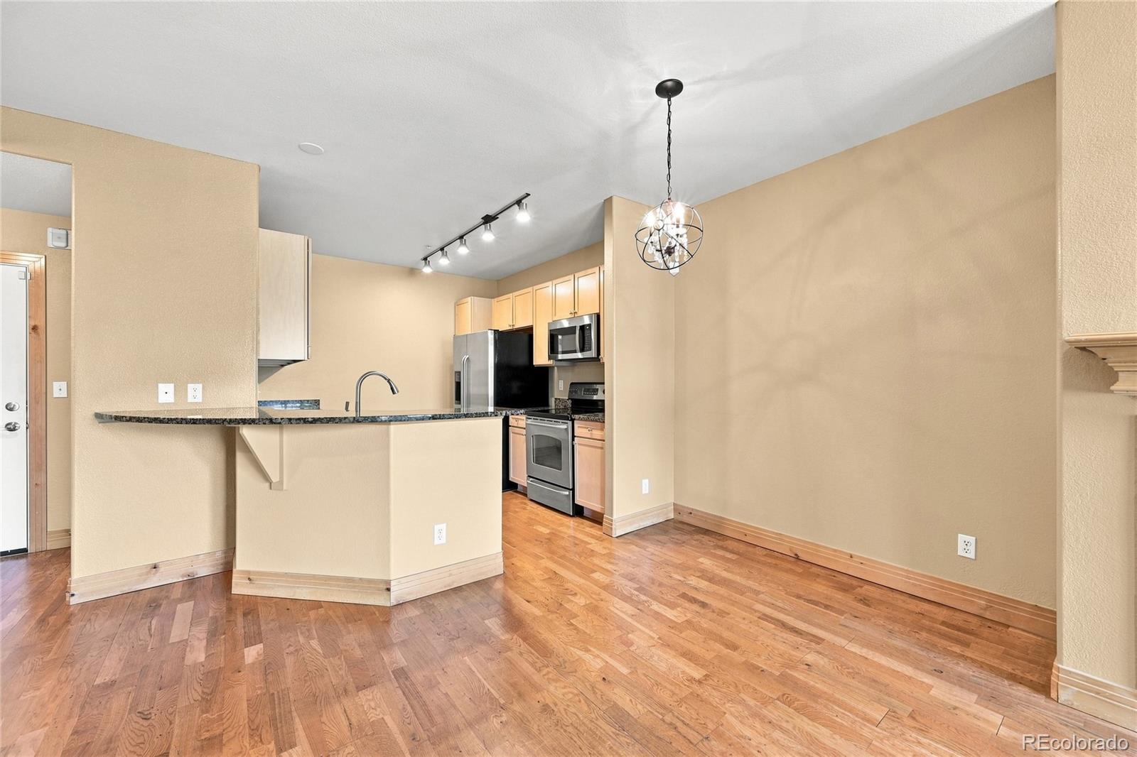 MLS Image #6 for 9079 e panorama circle 414,englewood, Colorado