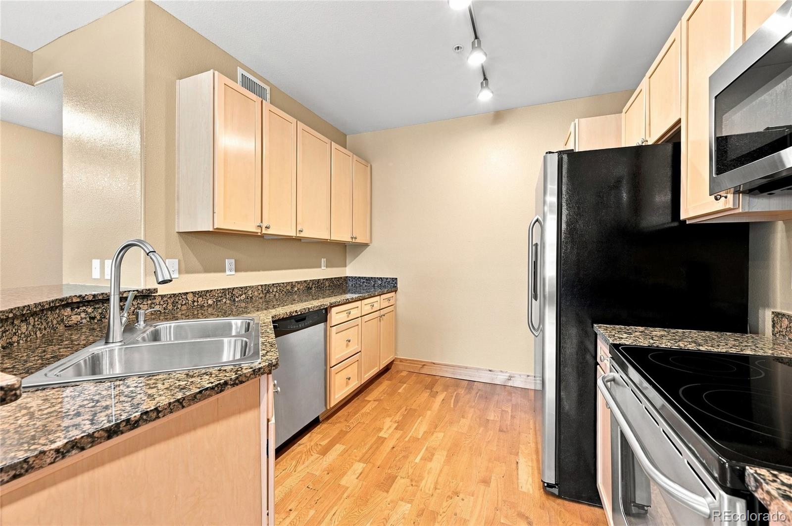 MLS Image #7 for 9079 e panorama circle 414,englewood, Colorado