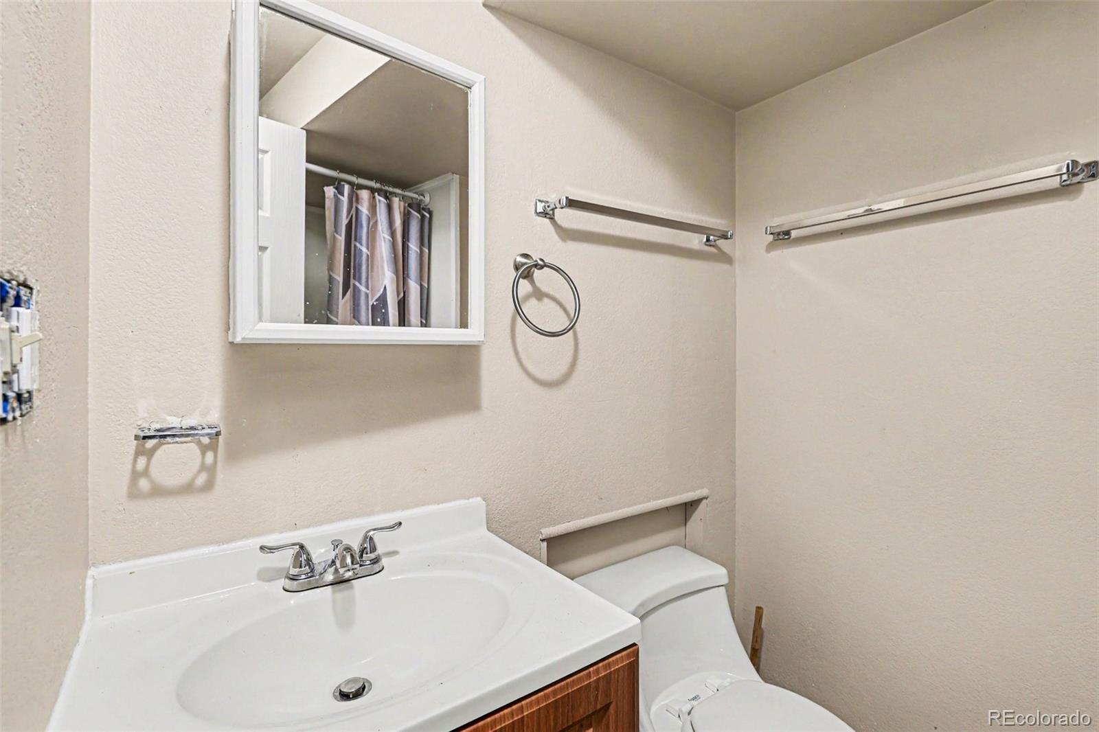 MLS Image #16 for 15743 e 13th place,aurora, Colorado