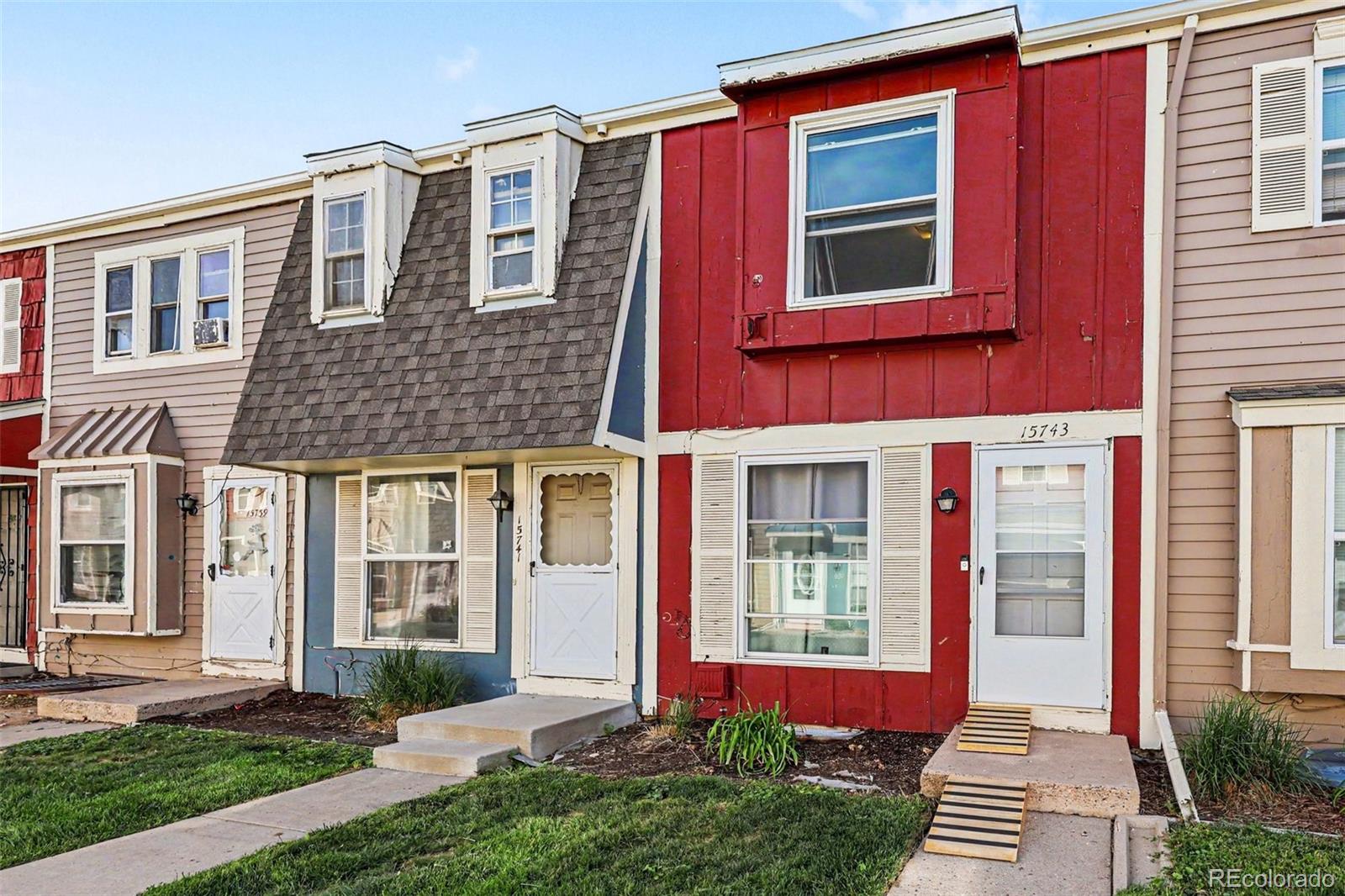 MLS Image #2 for 15743 e 13th place,aurora, Colorado