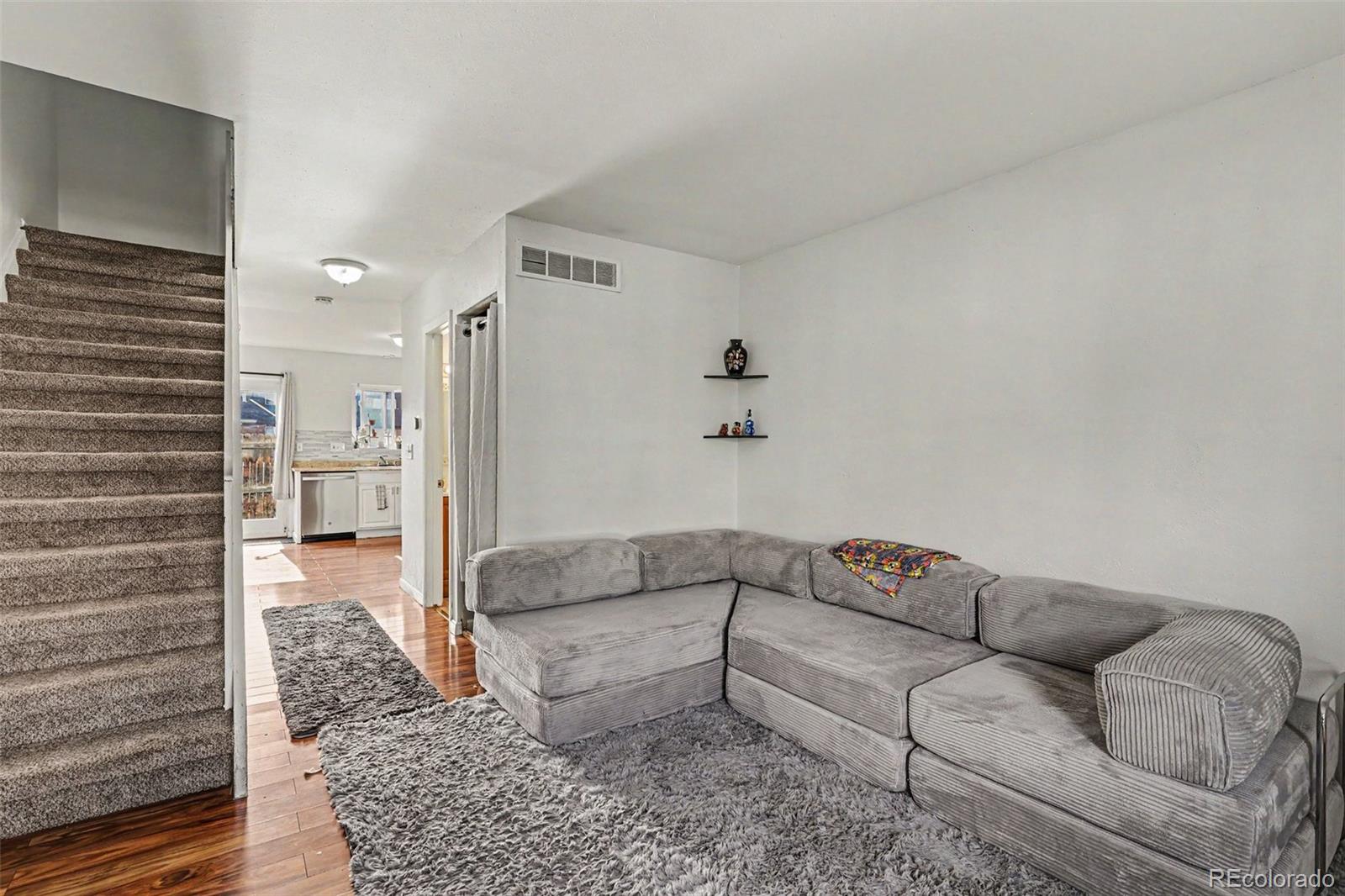 MLS Image #4 for 15743 e 13th place,aurora, Colorado