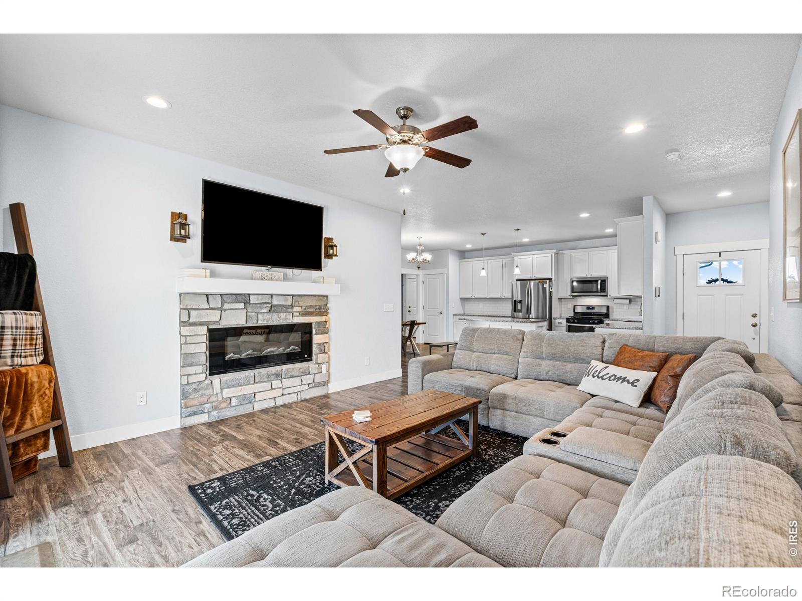 MLS Image #11 for 16517  fairbanks road,platteville, Colorado