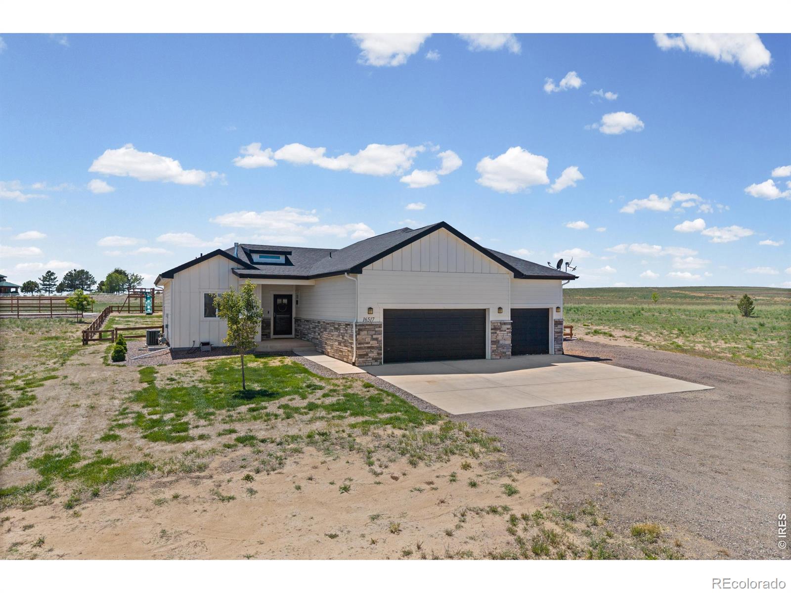 MLS Image #2 for 16517  fairbanks road,platteville, Colorado