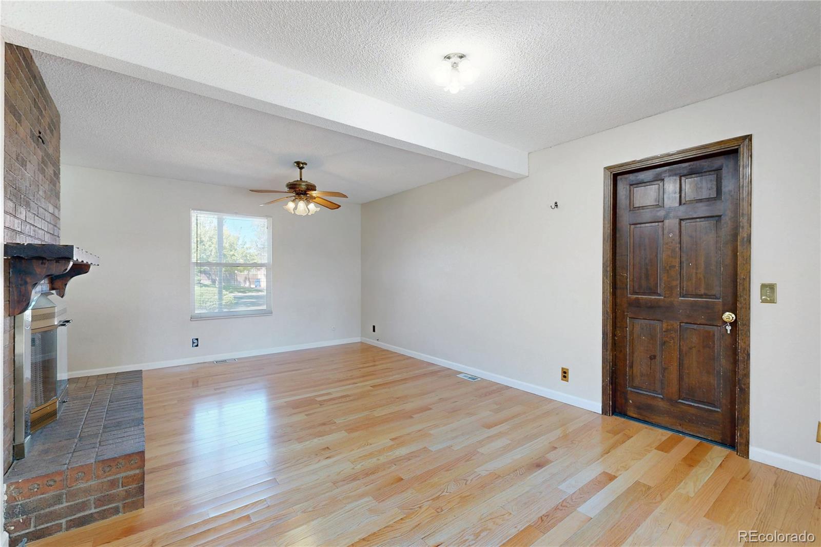 MLS Image #15 for 294 s troy circle,aurora, Colorado