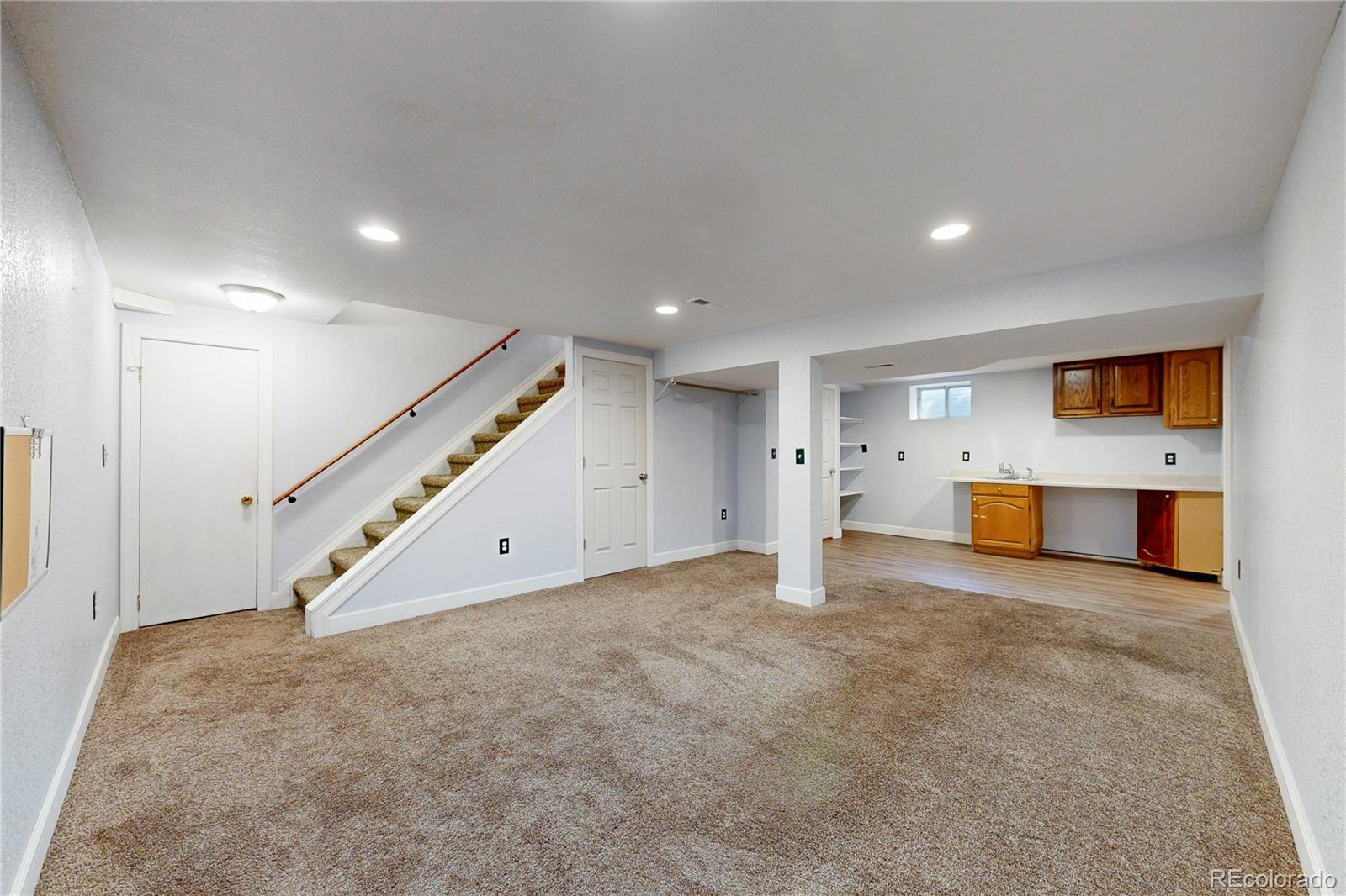 MLS Image #19 for 294 s troy circle,aurora, Colorado