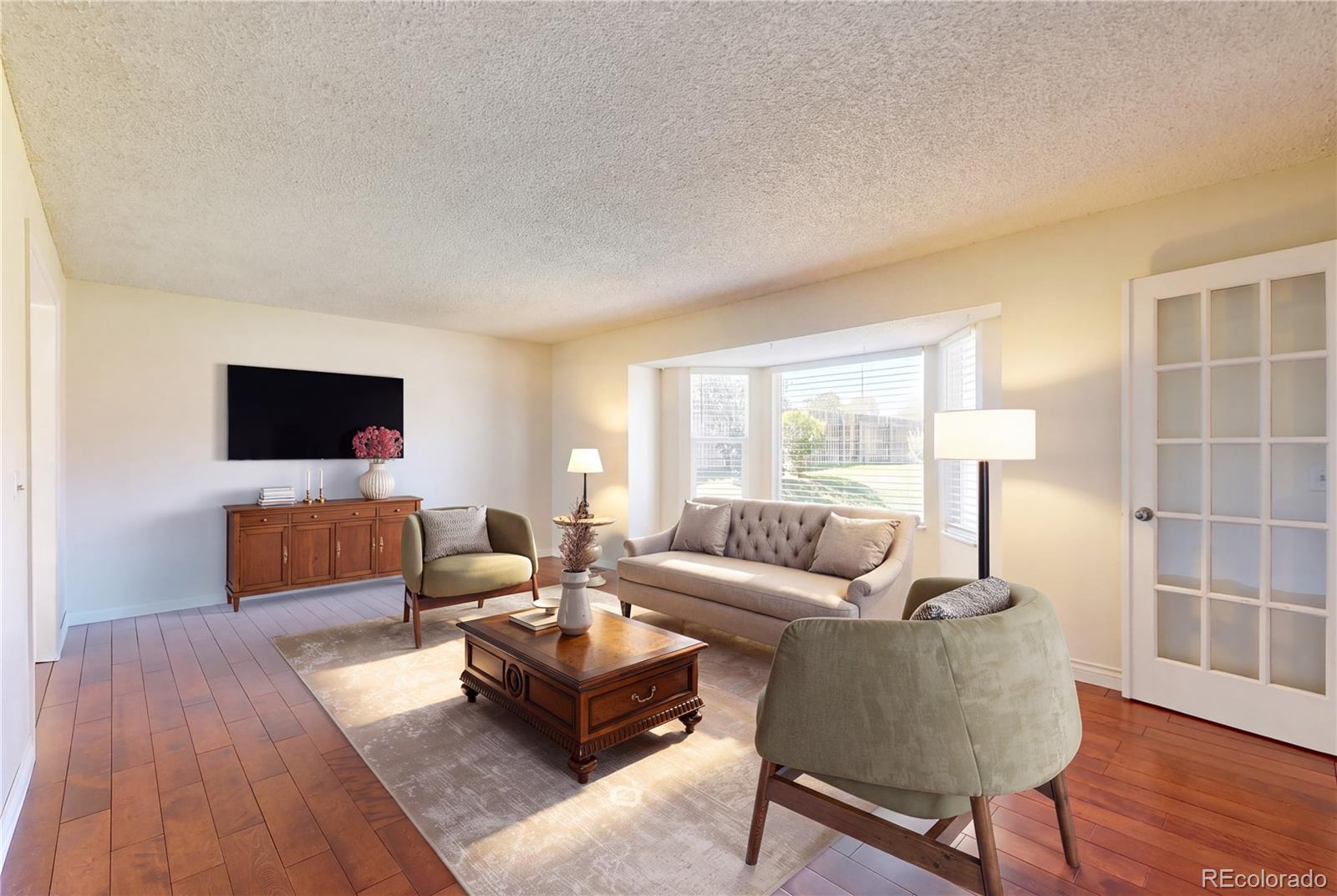 MLS Image #2 for 294 s troy circle,aurora, Colorado