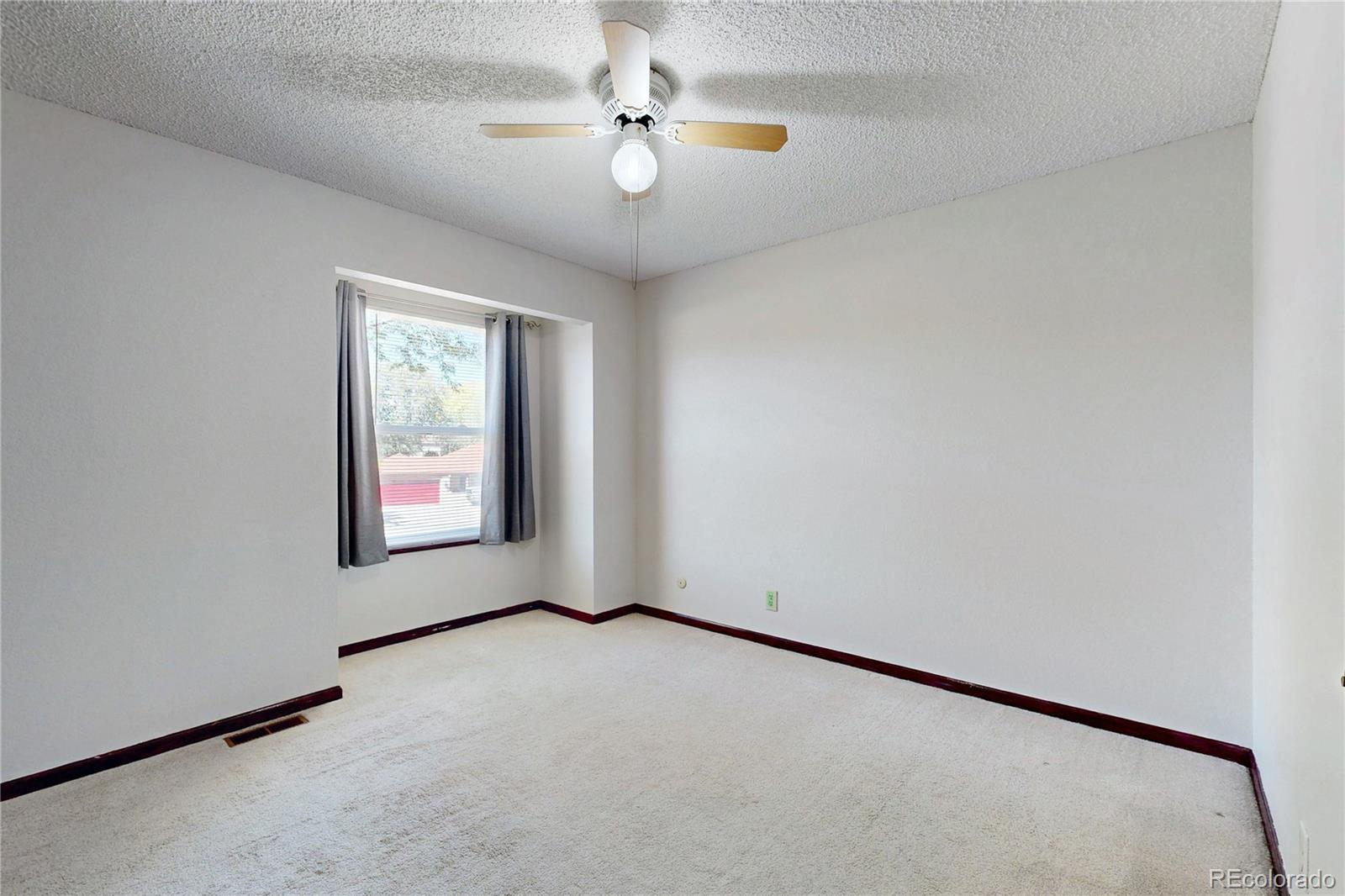 MLS Image #29 for 294 s troy circle,aurora, Colorado
