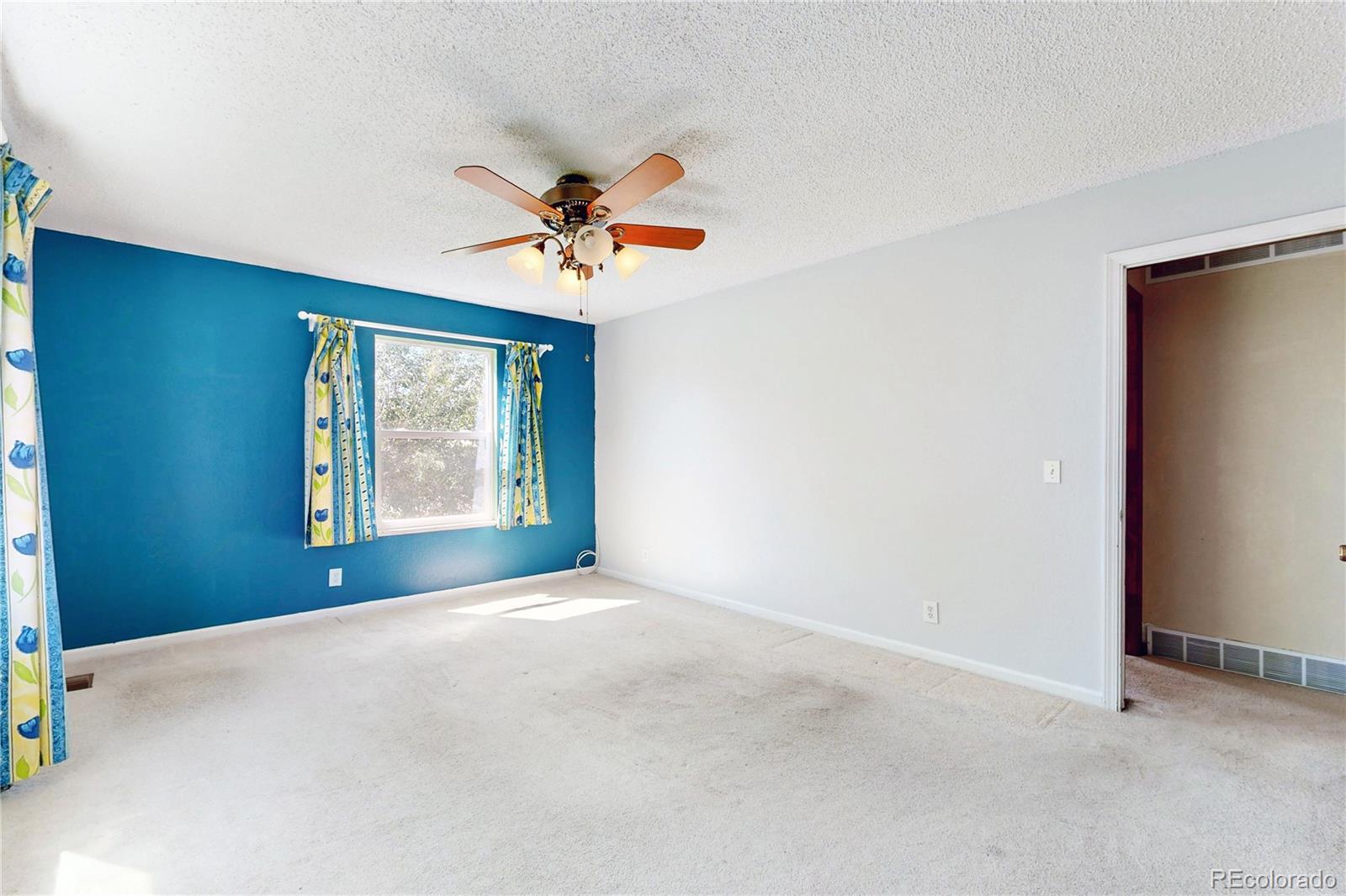 MLS Image #36 for 294 s troy circle,aurora, Colorado