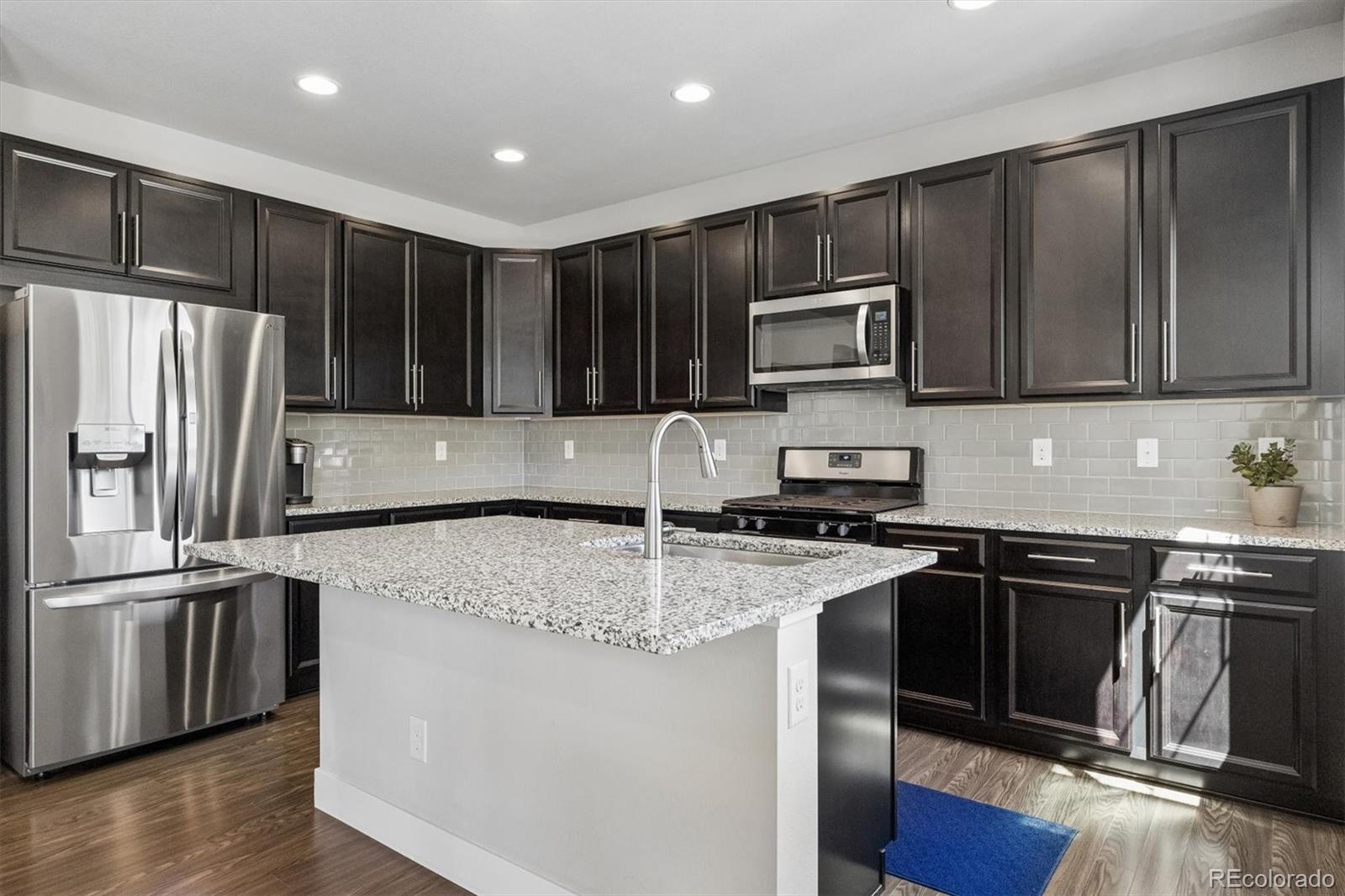 MLS Image #11 for 27162 e frost place,aurora, Colorado