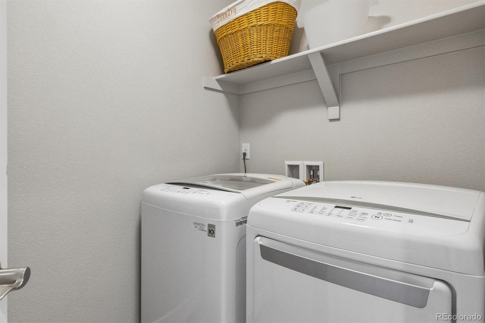 MLS Image #25 for 27162 e frost place,aurora, Colorado