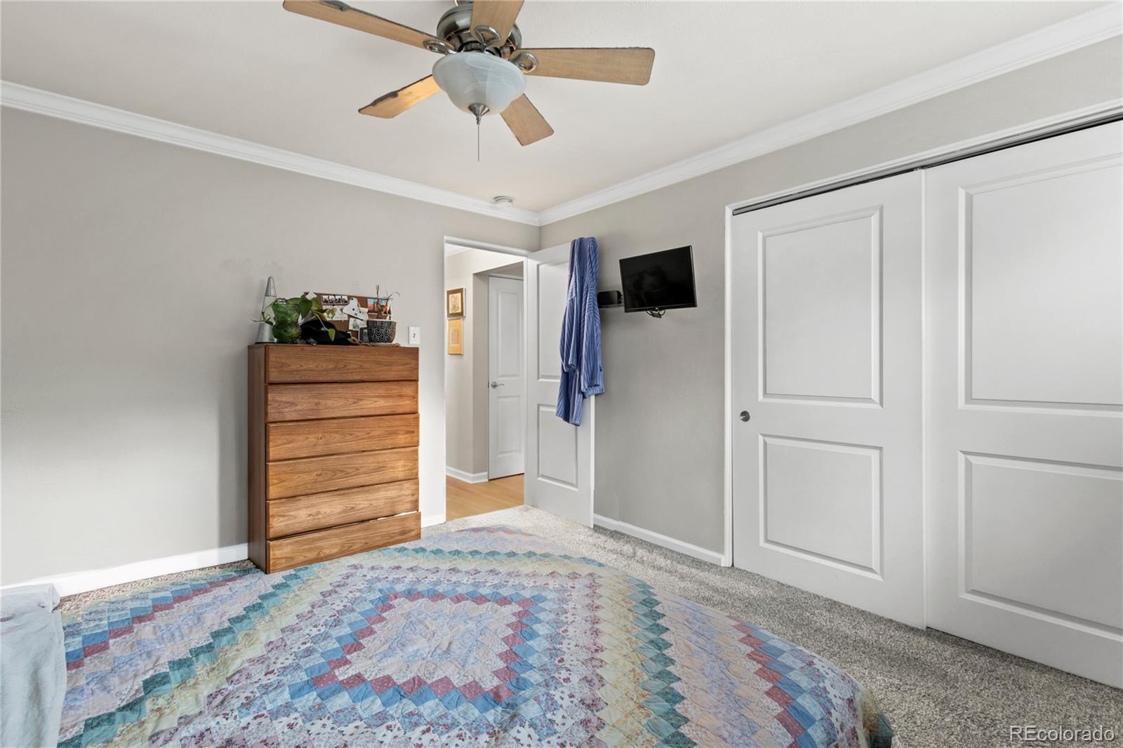 MLS Image #10 for 10 n ogden street,denver, Colorado