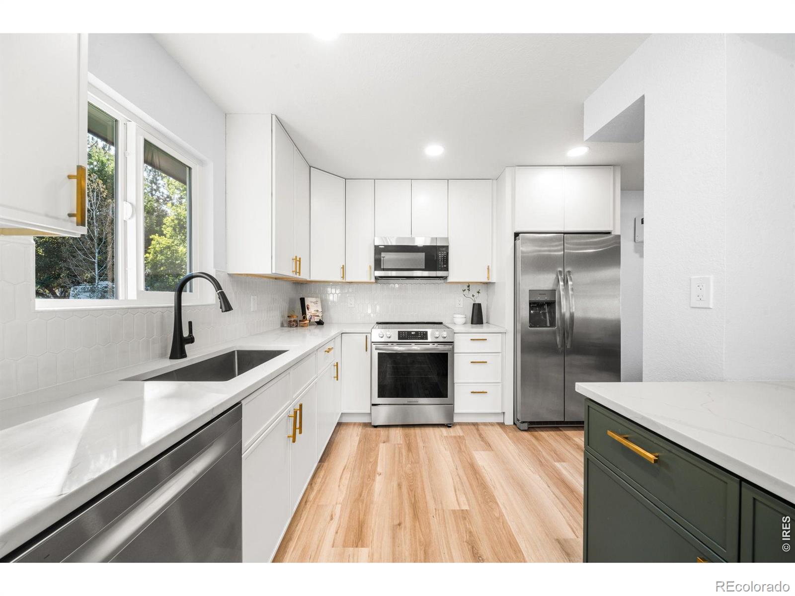 MLS Image #10 for 1958  28th avenue,greeley, Colorado