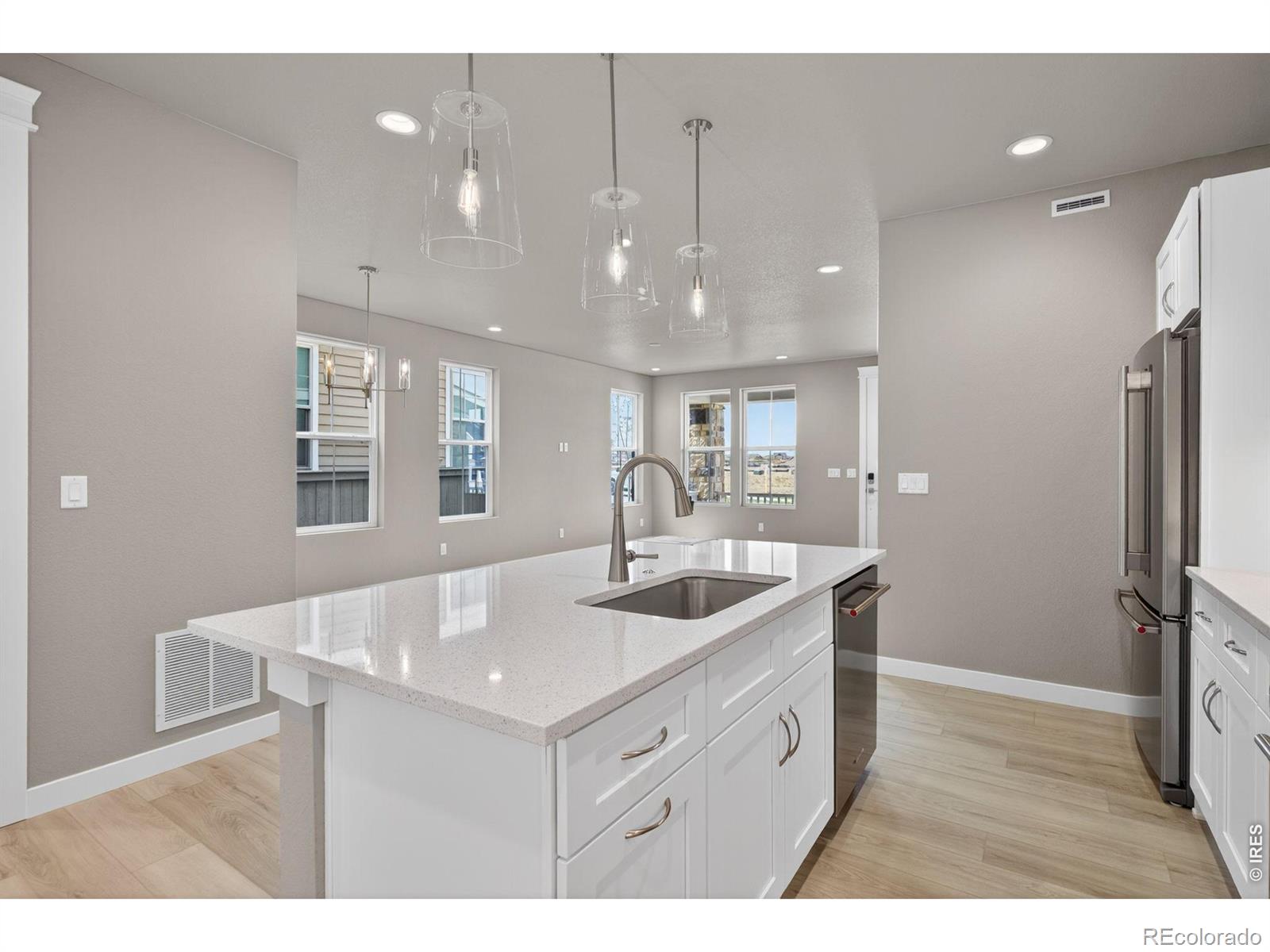 MLS Image #6 for 187  liberty street,erie, Colorado