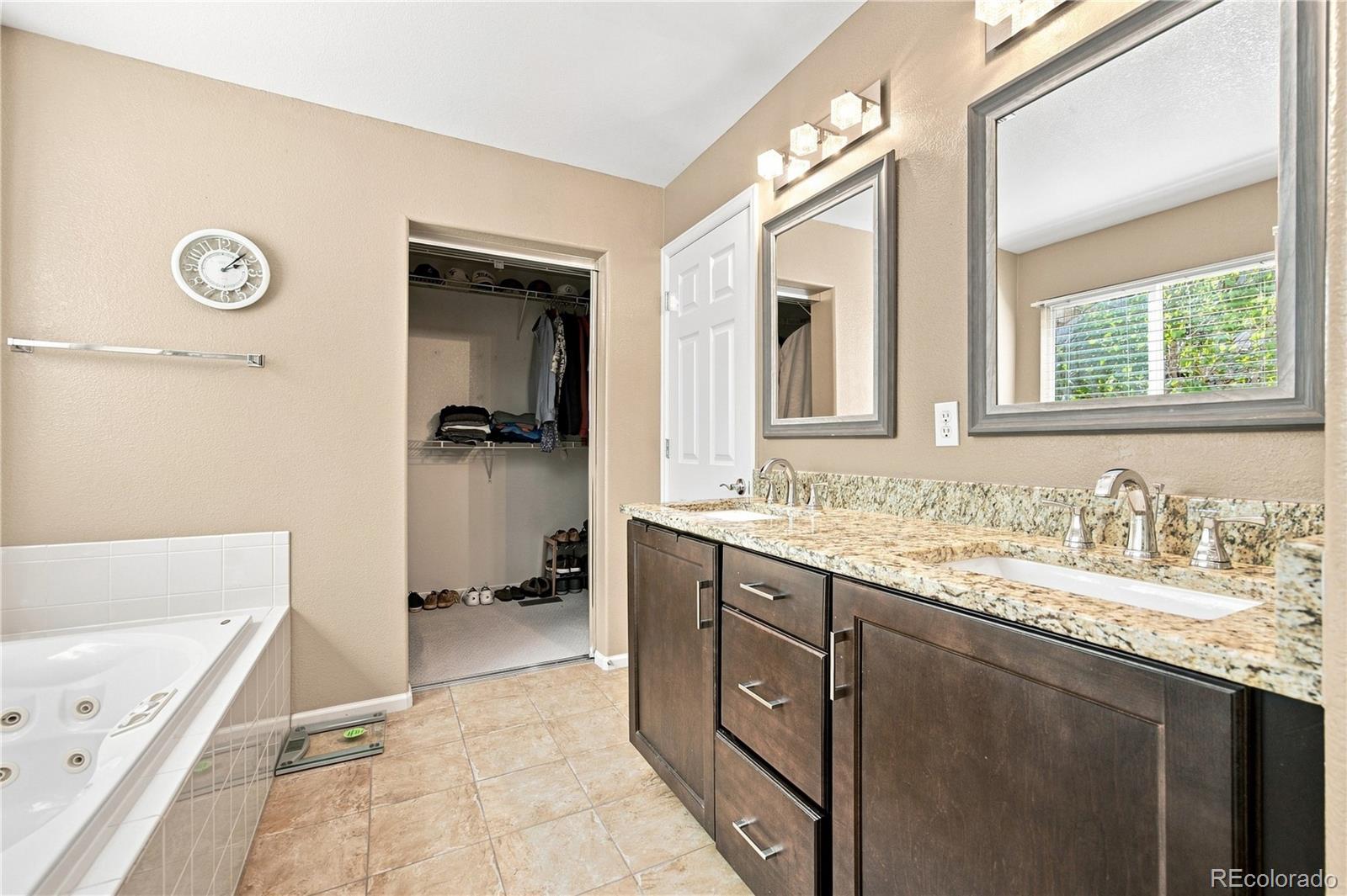 MLS Image #19 for 5014 s gold bug way,aurora, Colorado