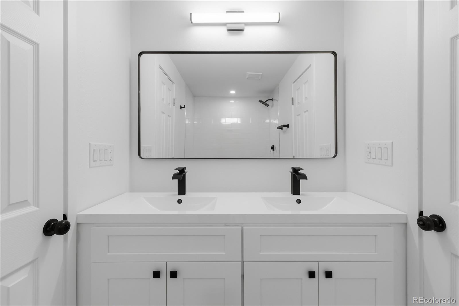 MLS Image #29 for 1235 s irving street,denver, Colorado