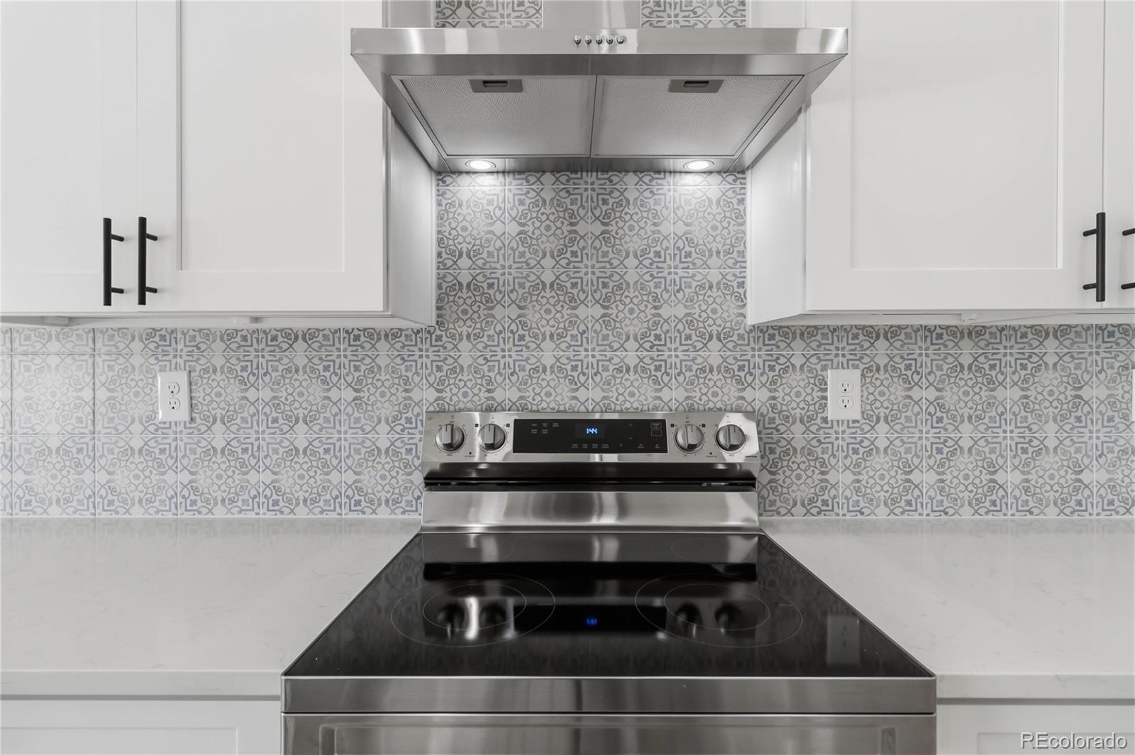 MLS Image #3 for 1235 s irving street,denver, Colorado