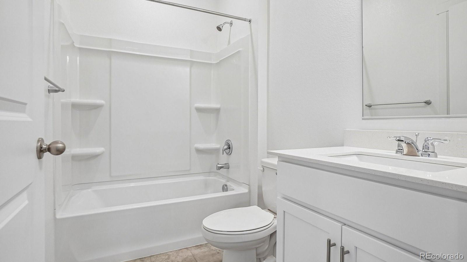MLS Image #11 for 1404  uphill street,lochbuie, Colorado