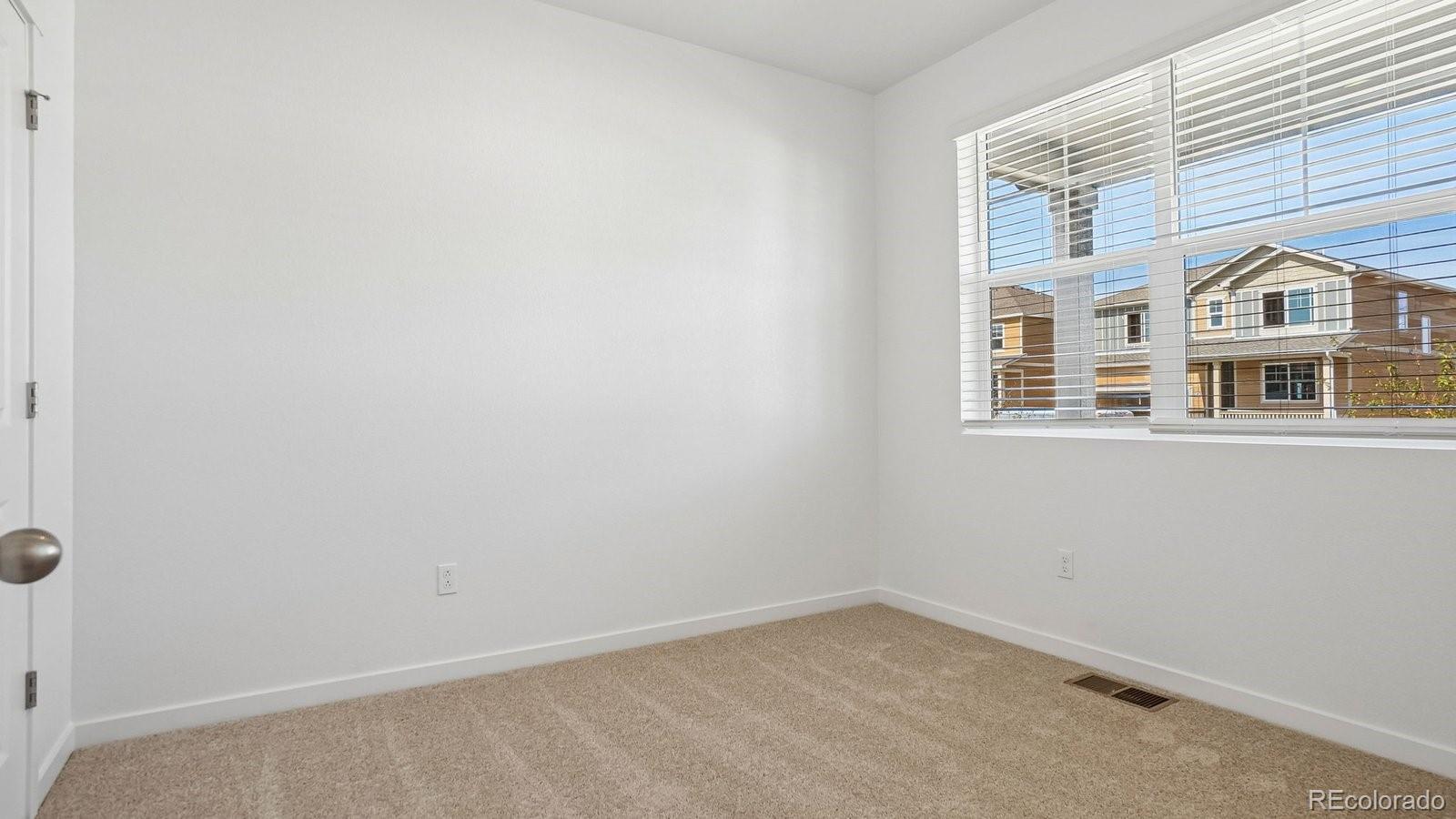 MLS Image #9 for 1404  uphill street,lochbuie, Colorado