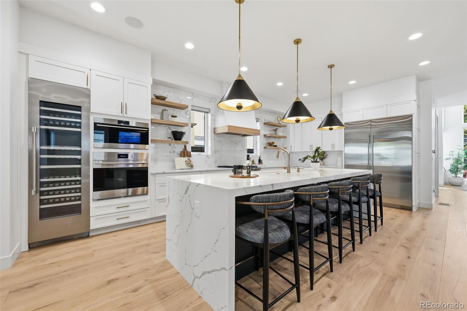 MLS Image #10 for 2339 s saint paul street,denver, Colorado