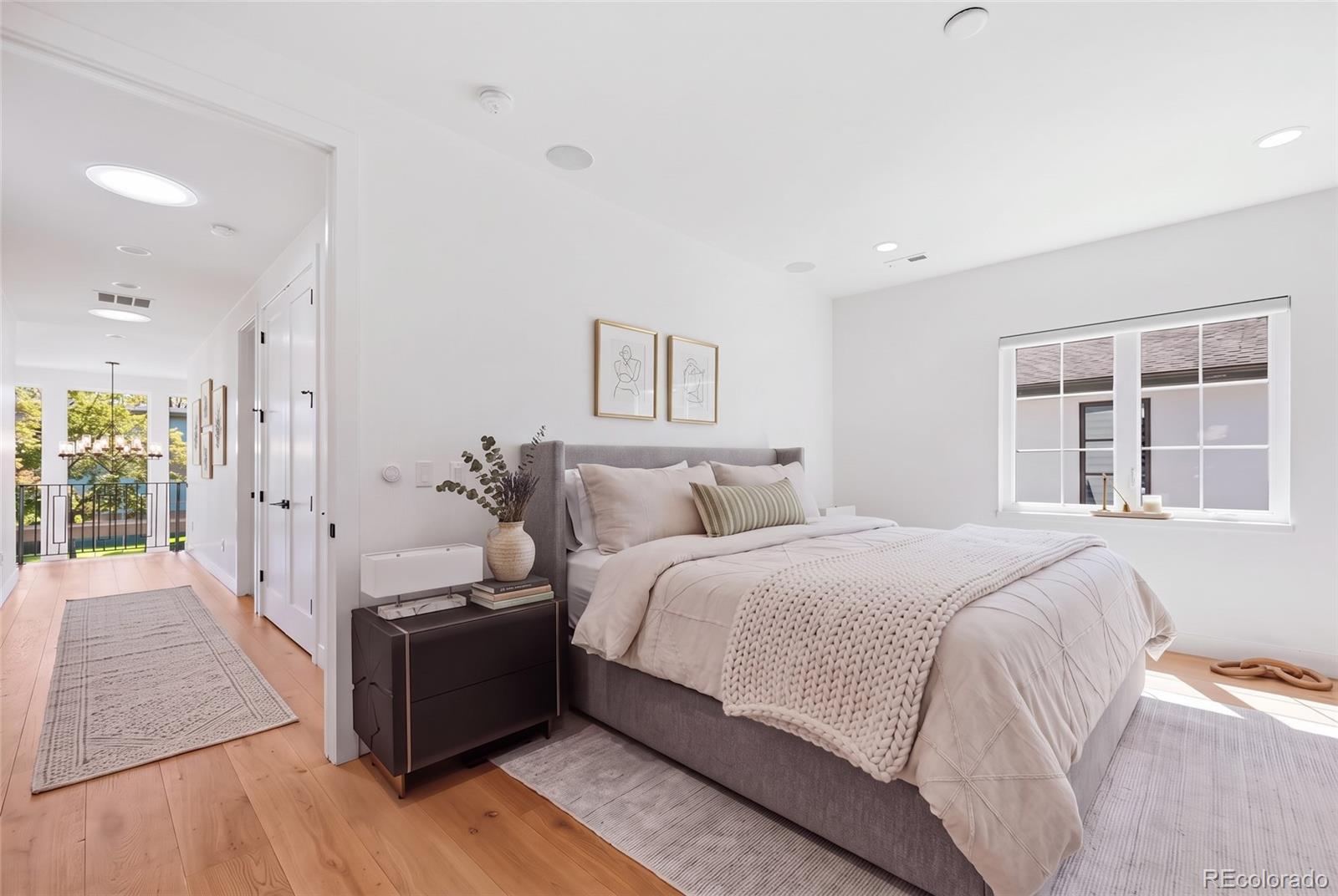 MLS Image #19 for 2339 s saint paul street,denver, Colorado