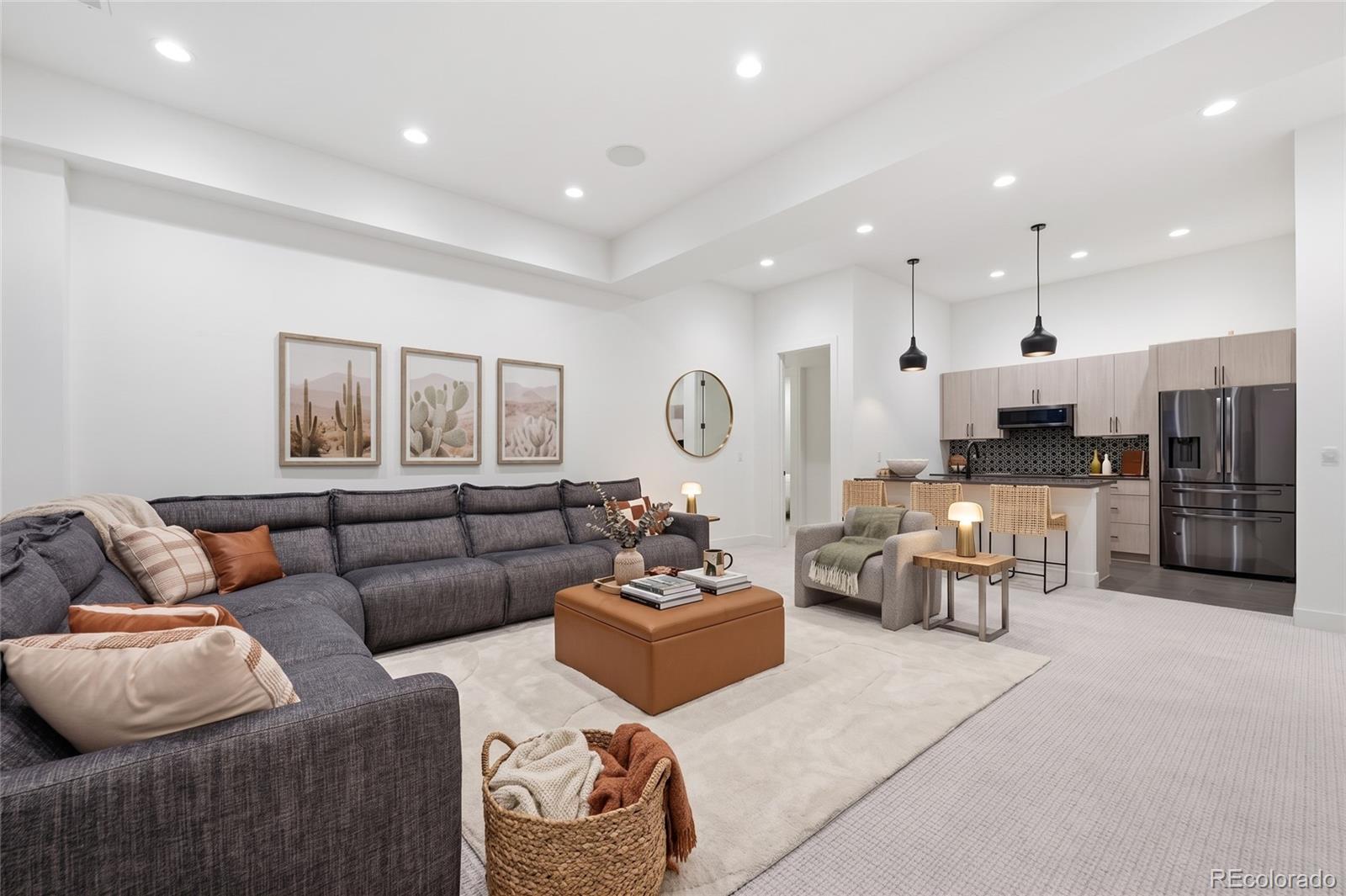 MLS Image #36 for 2339 s saint paul street,denver, Colorado