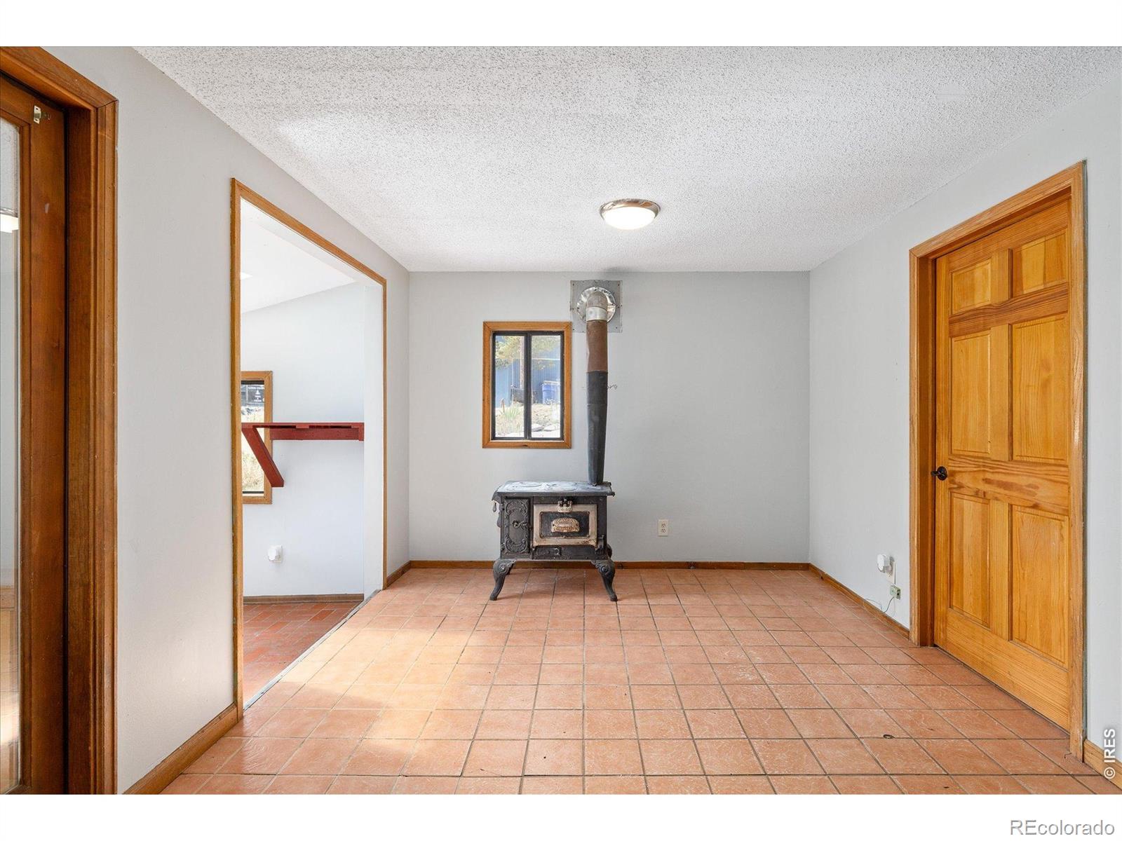 MLS Image #11 for 213  signal rock road,golden, Colorado
