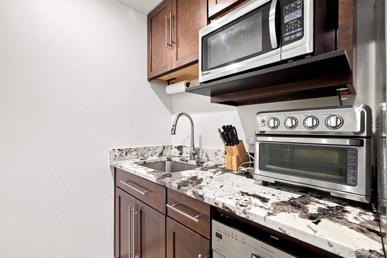MLS Image #19 for 209  kalamath street,denver, Colorado