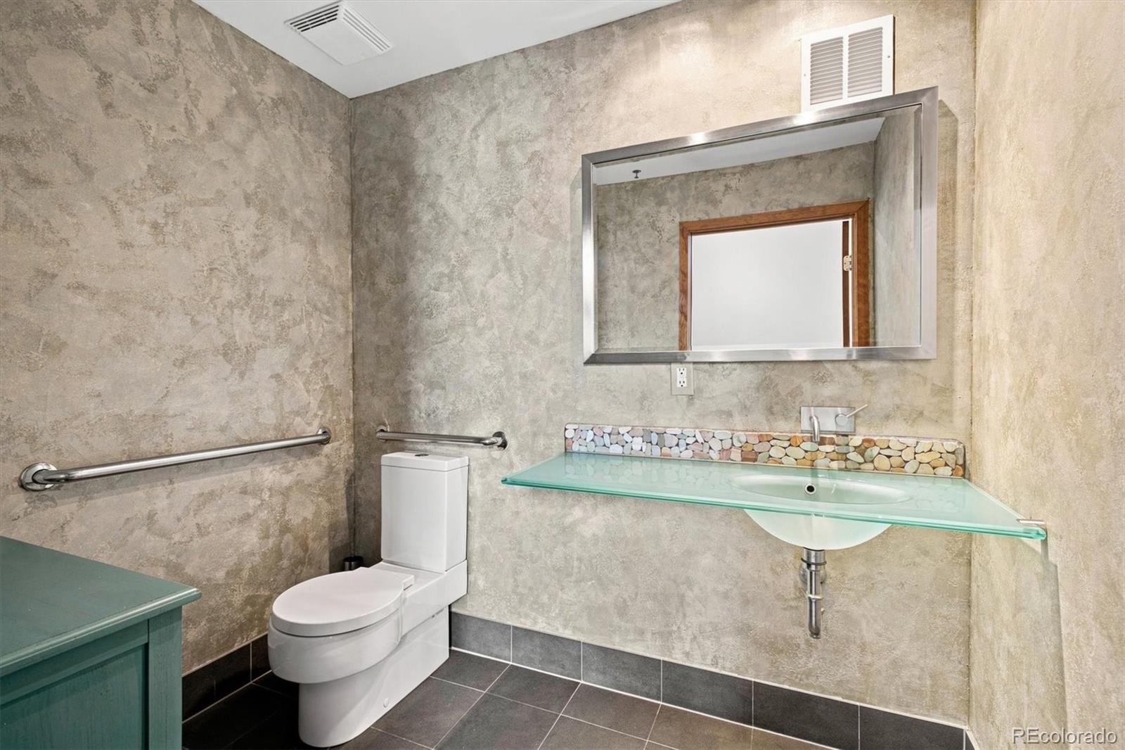 MLS Image #20 for 209  kalamath street,denver, Colorado