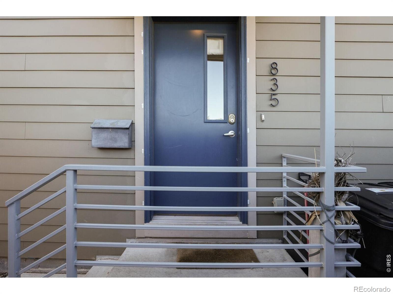 MLS Image #1 for 835  forest street,denver, Colorado