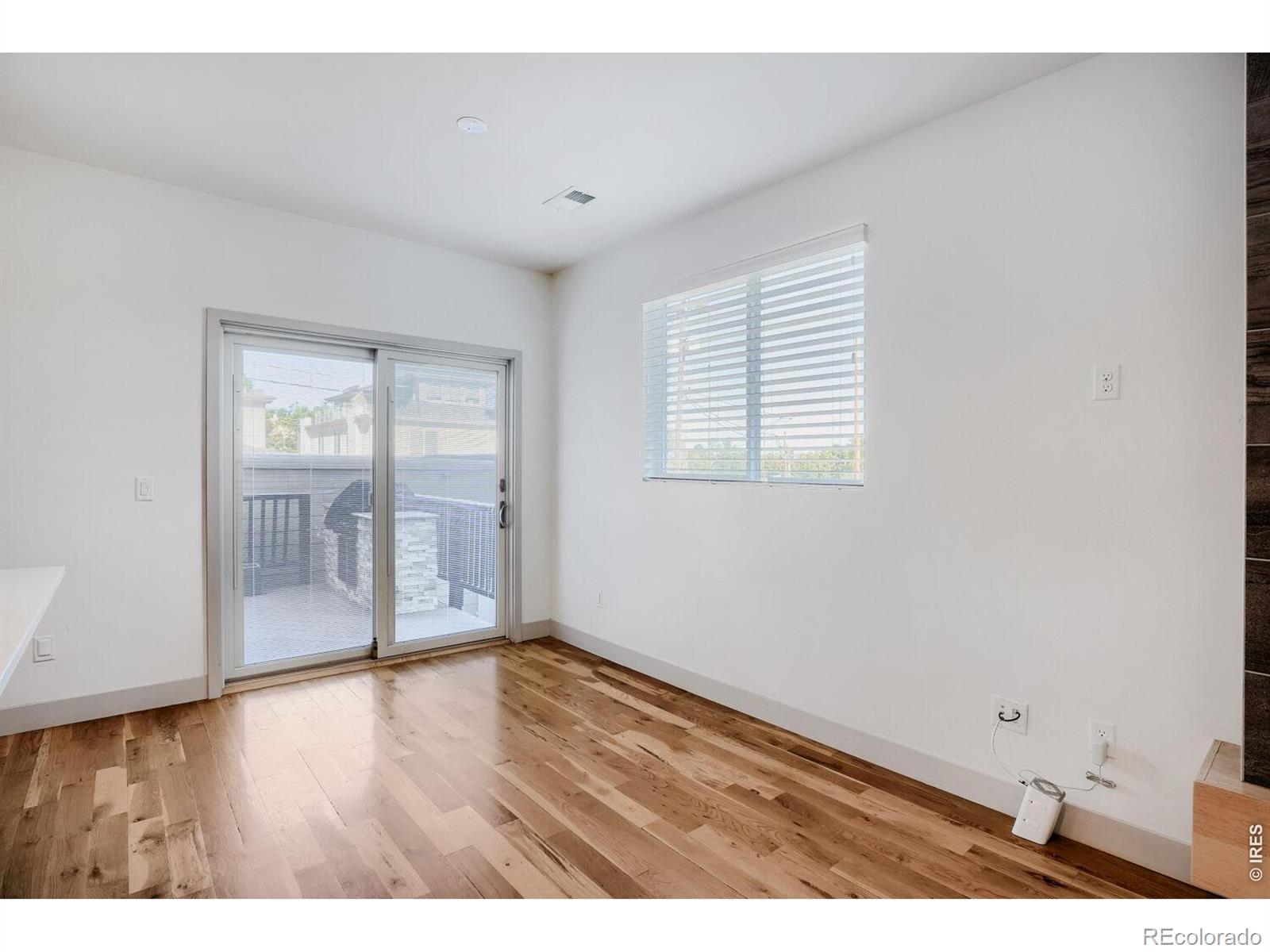MLS Image #7 for 835  forest street,denver, Colorado
