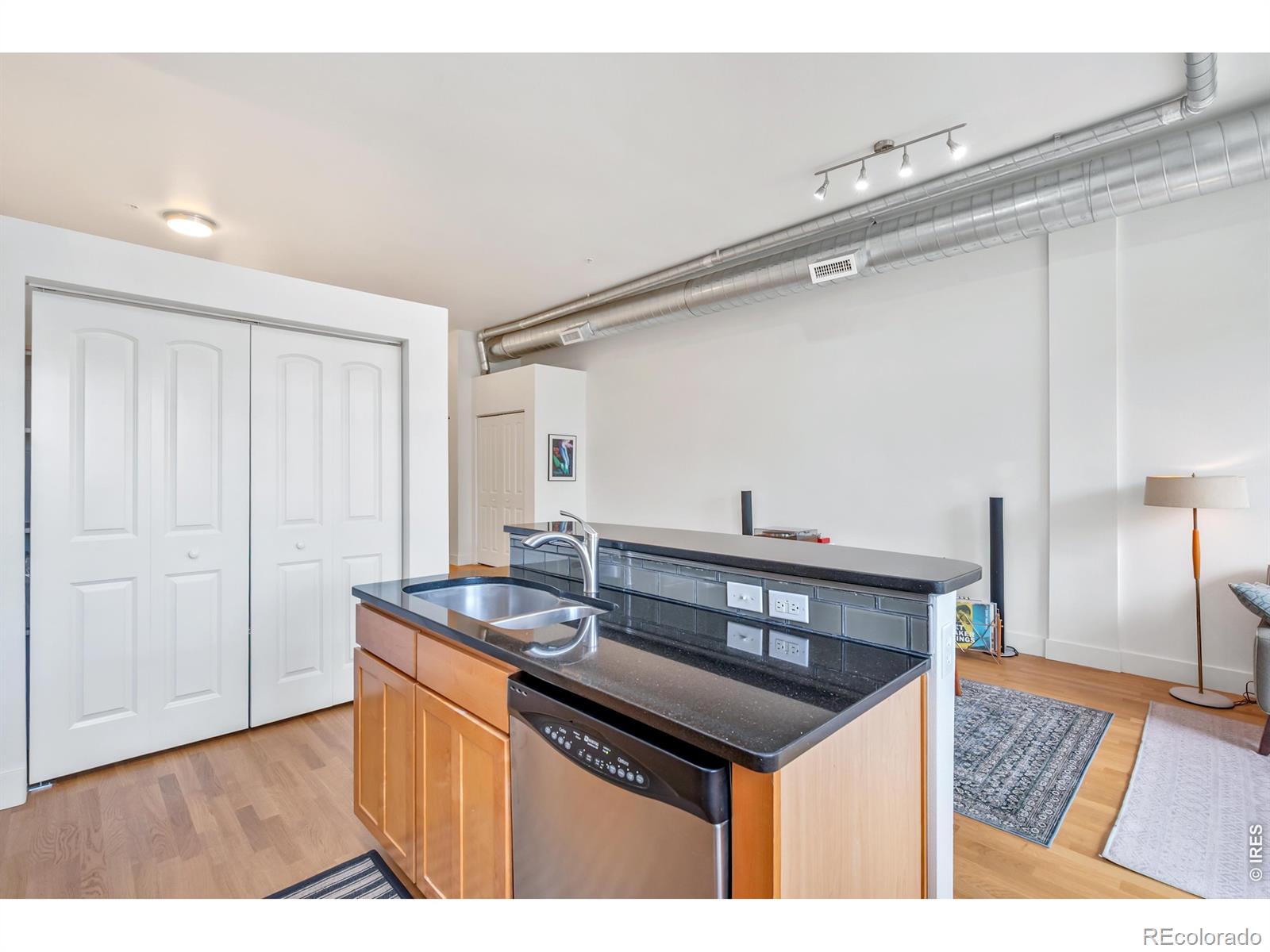 MLS Image #9 for 200 s college avenue,fort collins, Colorado