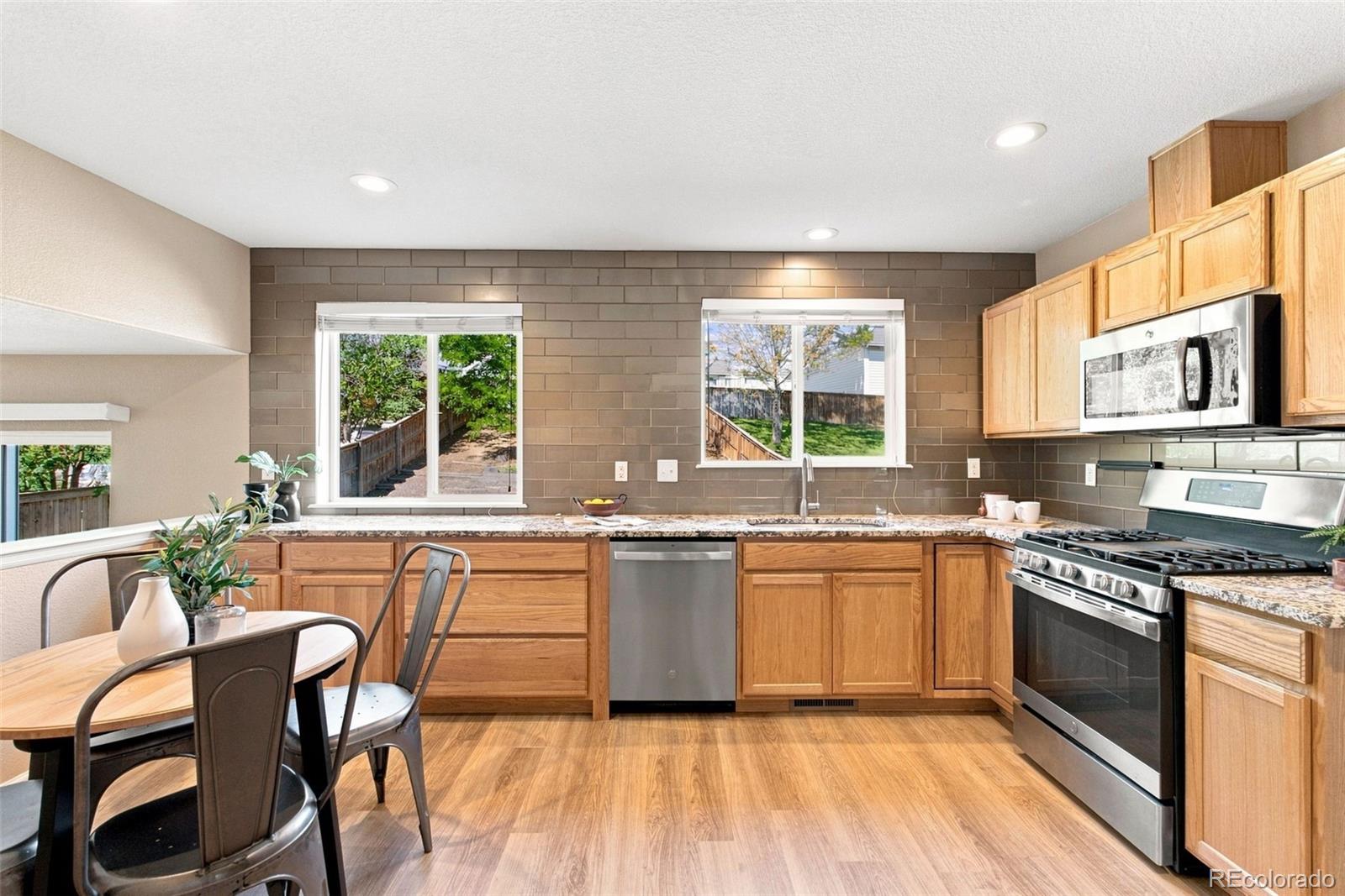 MLS Image #12 for 10046  strathfield lane,littleton, Colorado