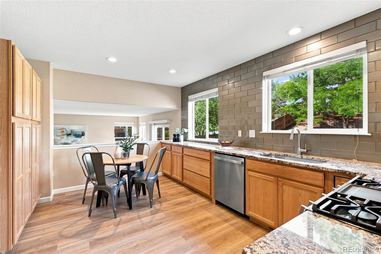 MLS Image #13 for 10046  strathfield lane,littleton, Colorado
