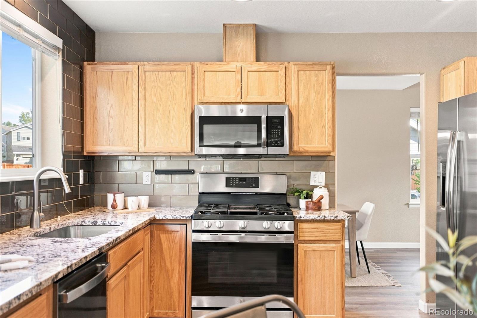 MLS Image #14 for 10046  strathfield lane,littleton, Colorado