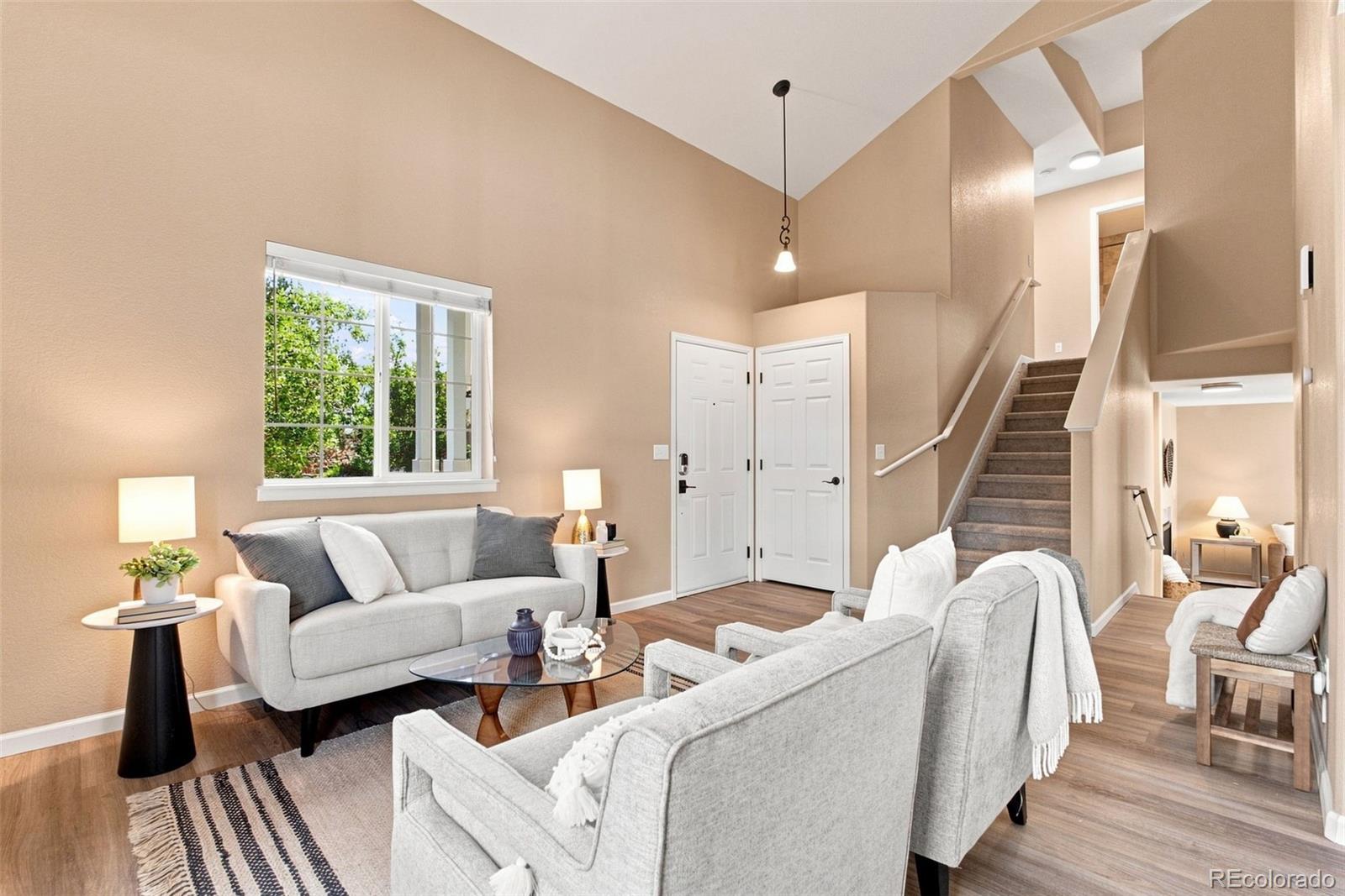 MLS Image #4 for 10046  strathfield lane,littleton, Colorado