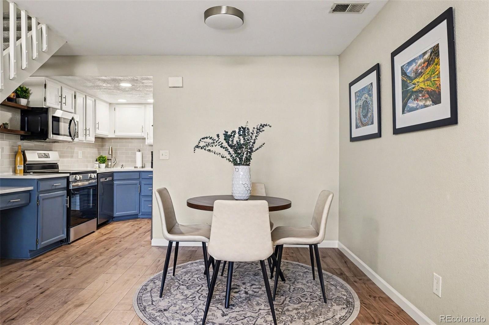 MLS Image #3 for 1885 s quebec way,denver, Colorado